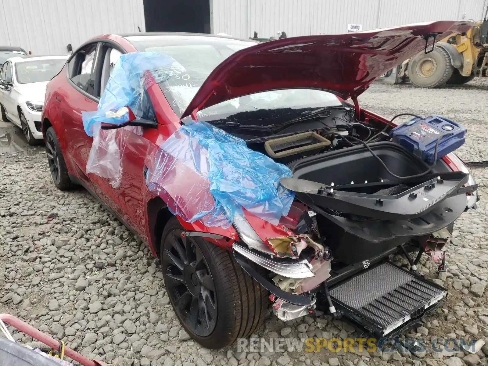 1 Photograph of a damaged car 5YJYGDEE9MF125659 TESLA MODEL Y 2021