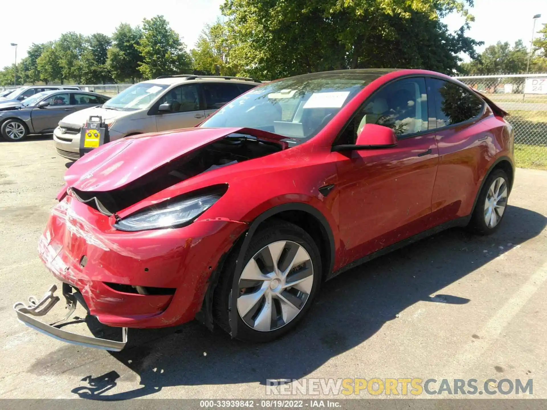 2 Photograph of a damaged car 5YJYGDEE9MF130683 TESLA MODEL Y 2021