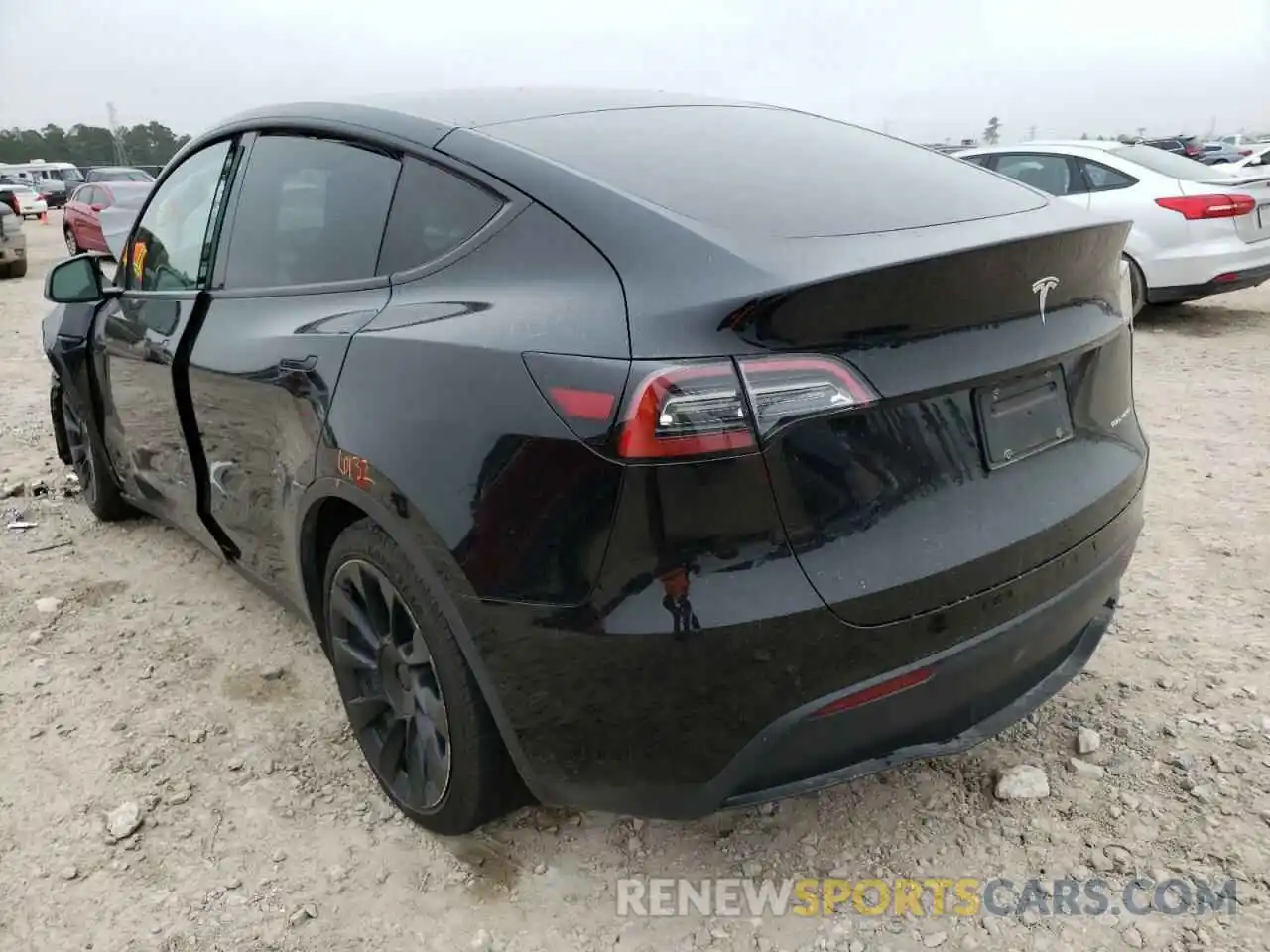 3 Photograph of a damaged car 5YJYGDEE9MF149735 TESLA MODEL Y 2021