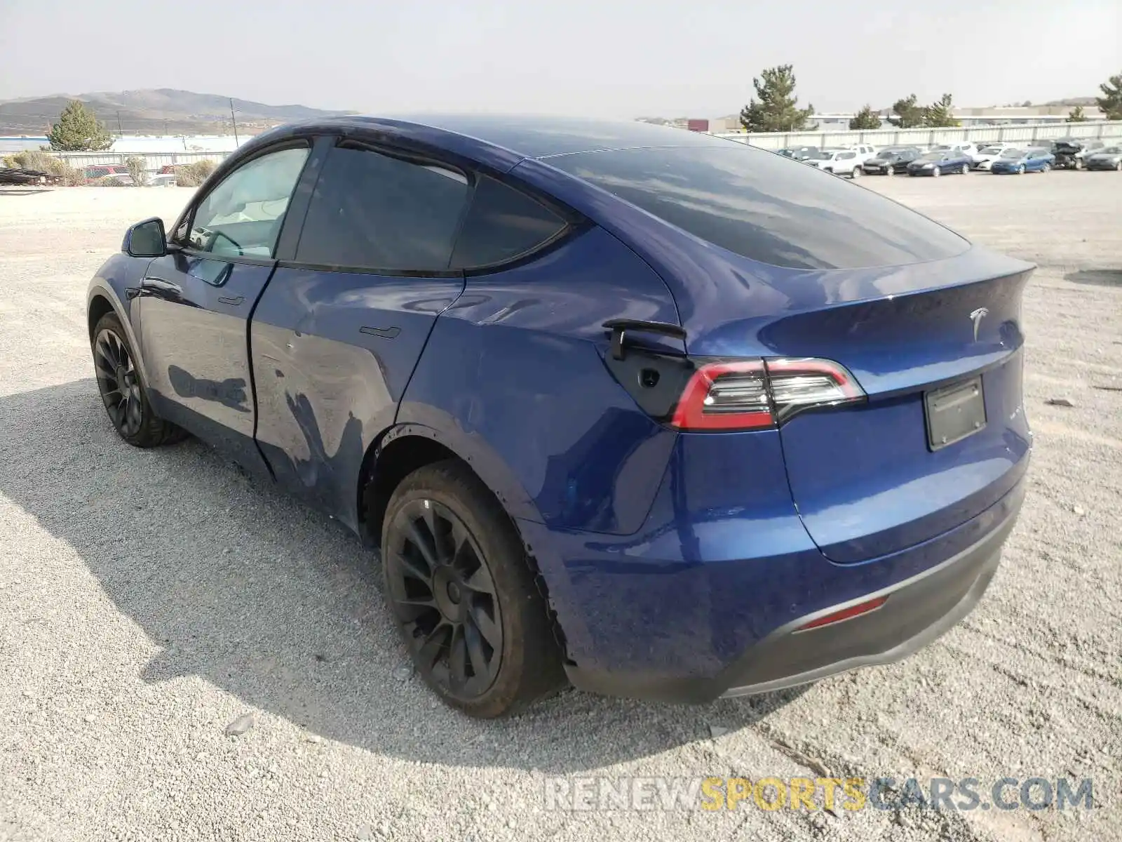 3 Фотография поврежденного автомобиля 5YJYGDEE9MF176417 TESLA MODEL Y 2021