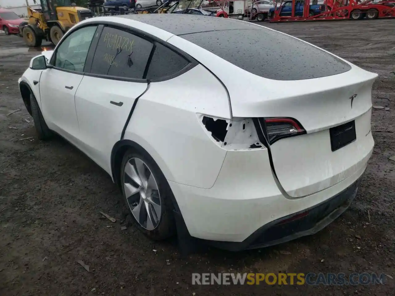 3 Photograph of a damaged car 5YJYGDEE9MF185408 TESLA MODEL Y 2021