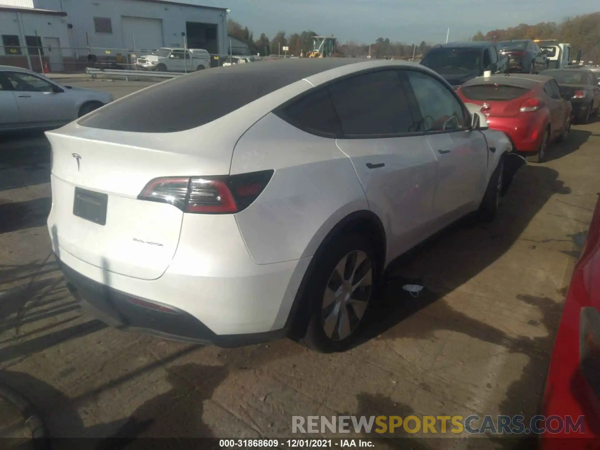 4 Photograph of a damaged car 5YJYGDEE9MF189975 TESLA MODEL Y 2021