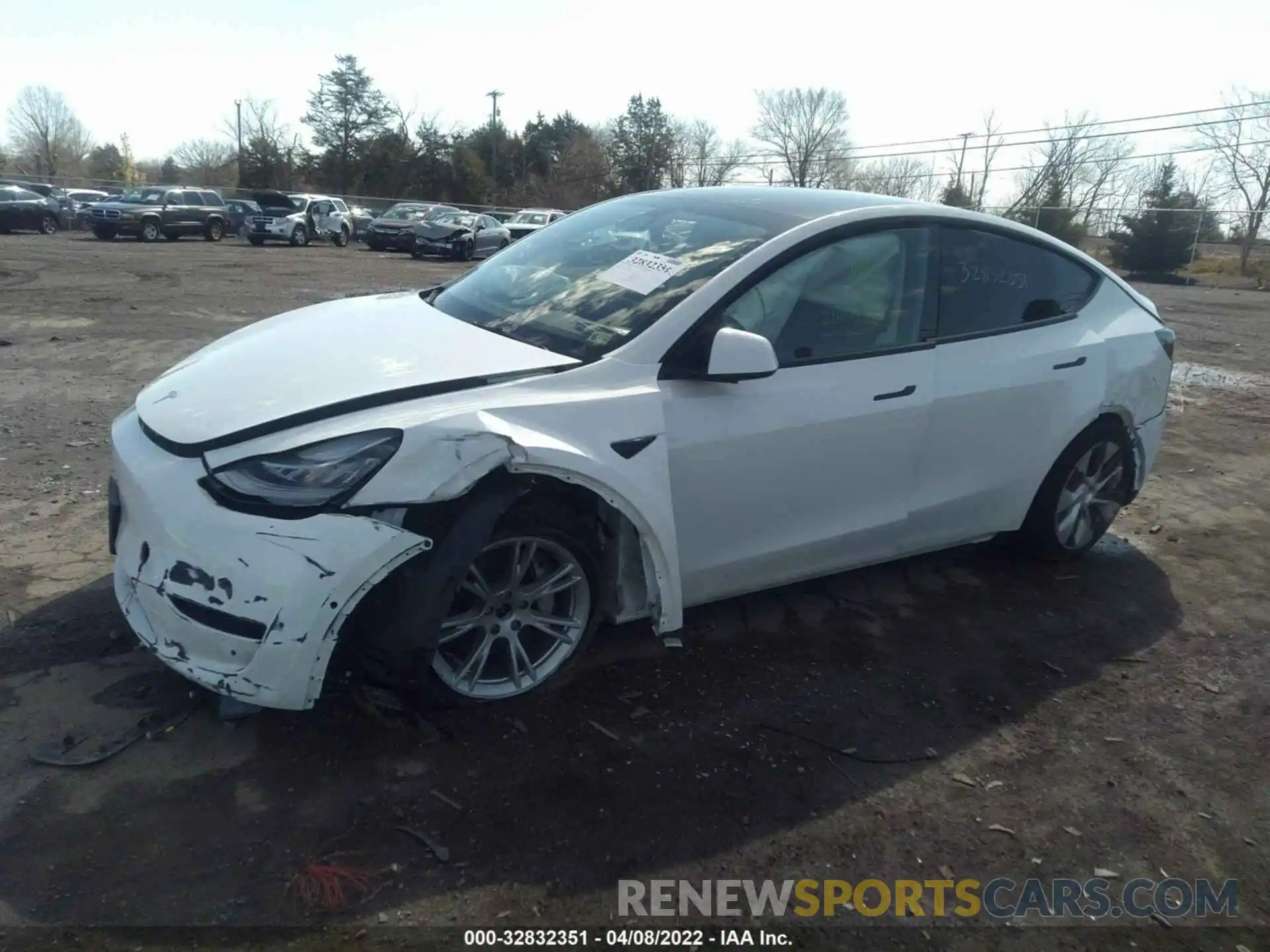 2 Photograph of a damaged car 5YJYGDEE9MF190947 TESLA MODEL Y 2021