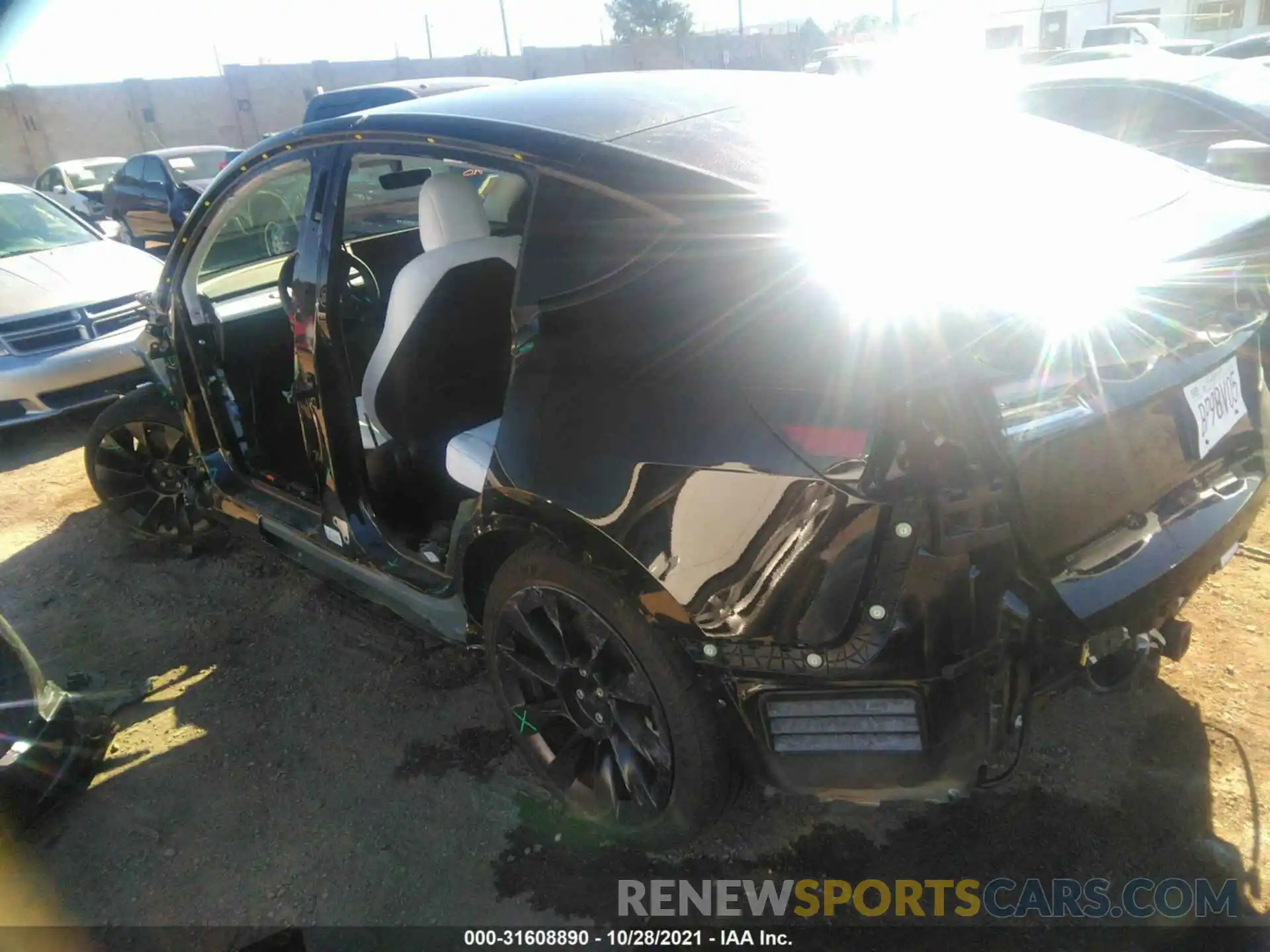 3 Photograph of a damaged car 5YJYGDEE9MF195503 TESLA MODEL Y 2021