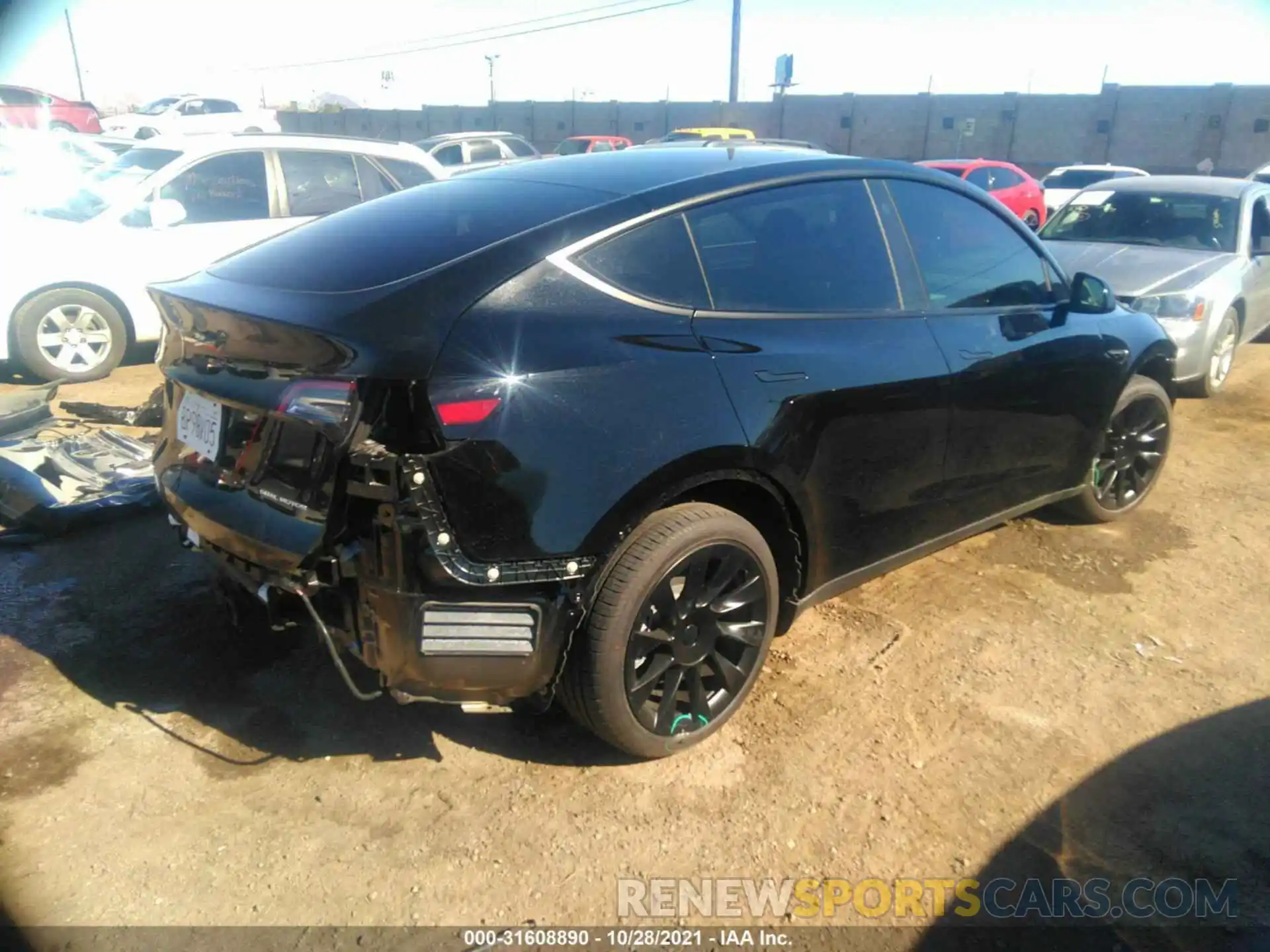 4 Photograph of a damaged car 5YJYGDEE9MF195503 TESLA MODEL Y 2021