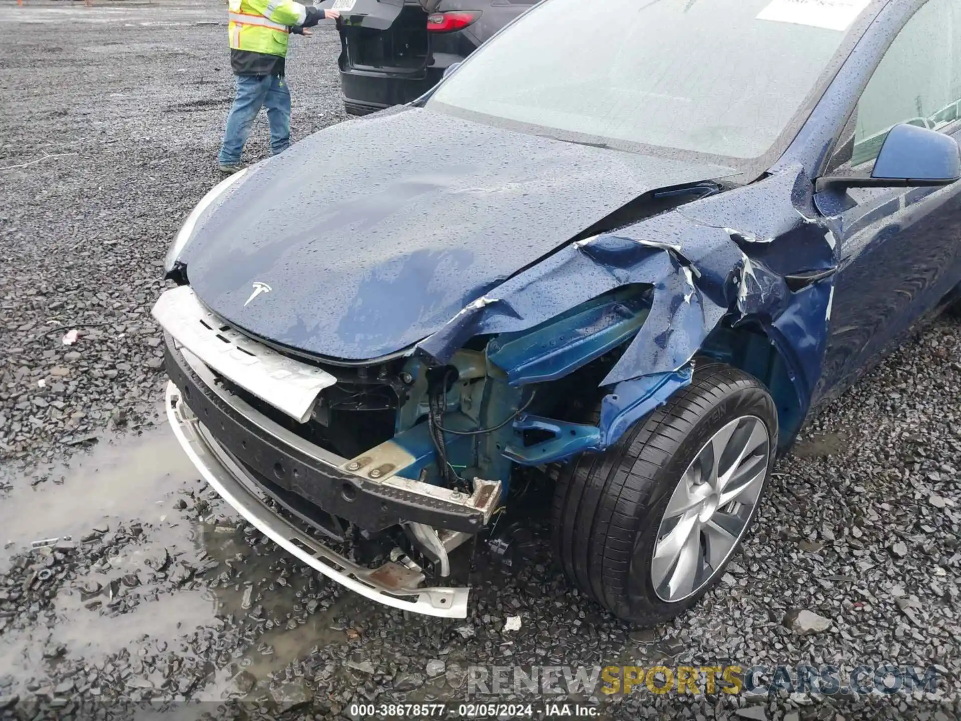 6 Photograph of a damaged car 5YJYGDEE9MF199910 TESLA MODEL Y 2021