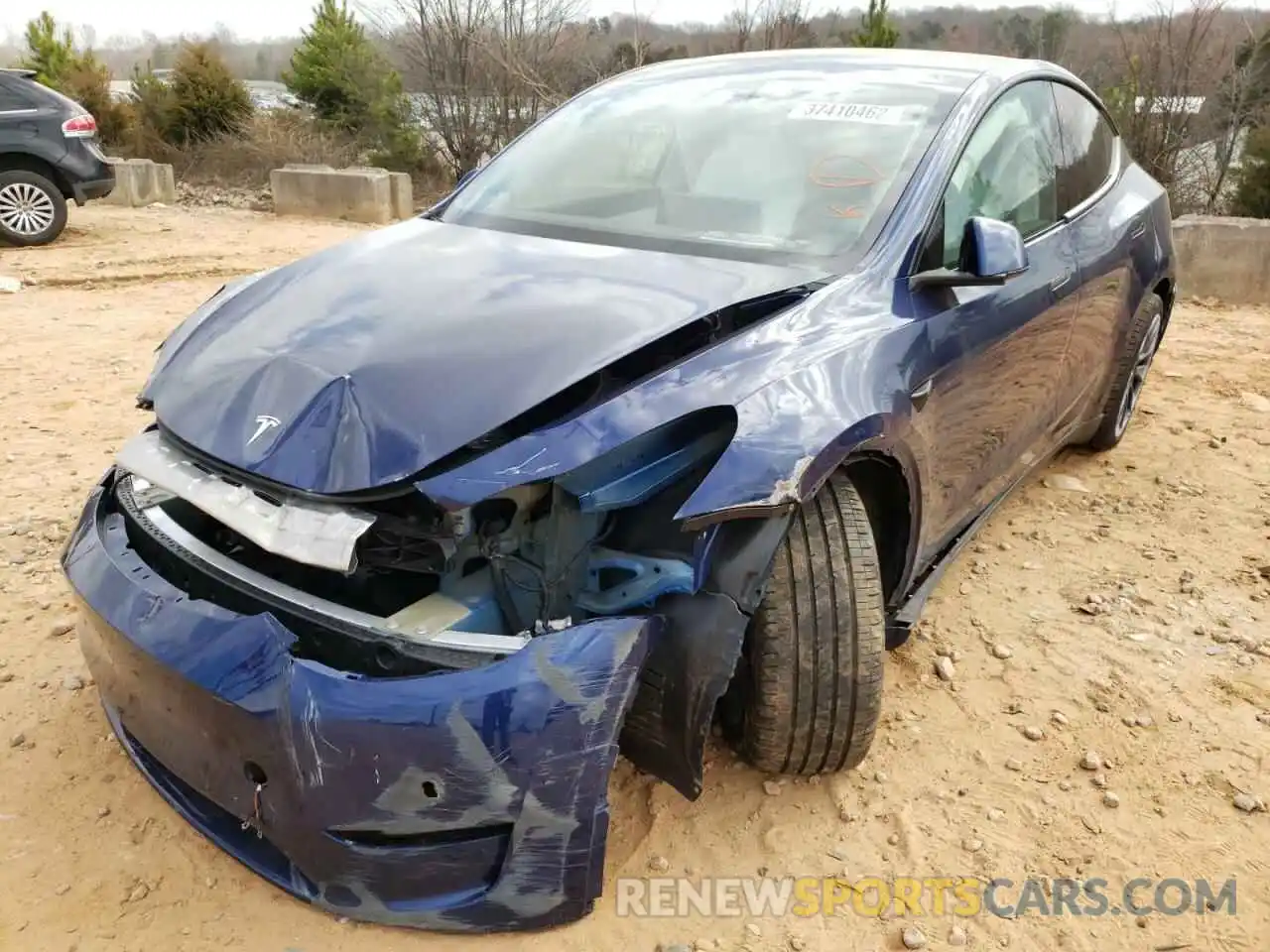 2 Photograph of a damaged car 5YJYGDEE9MF206029 TESLA MODEL Y 2021