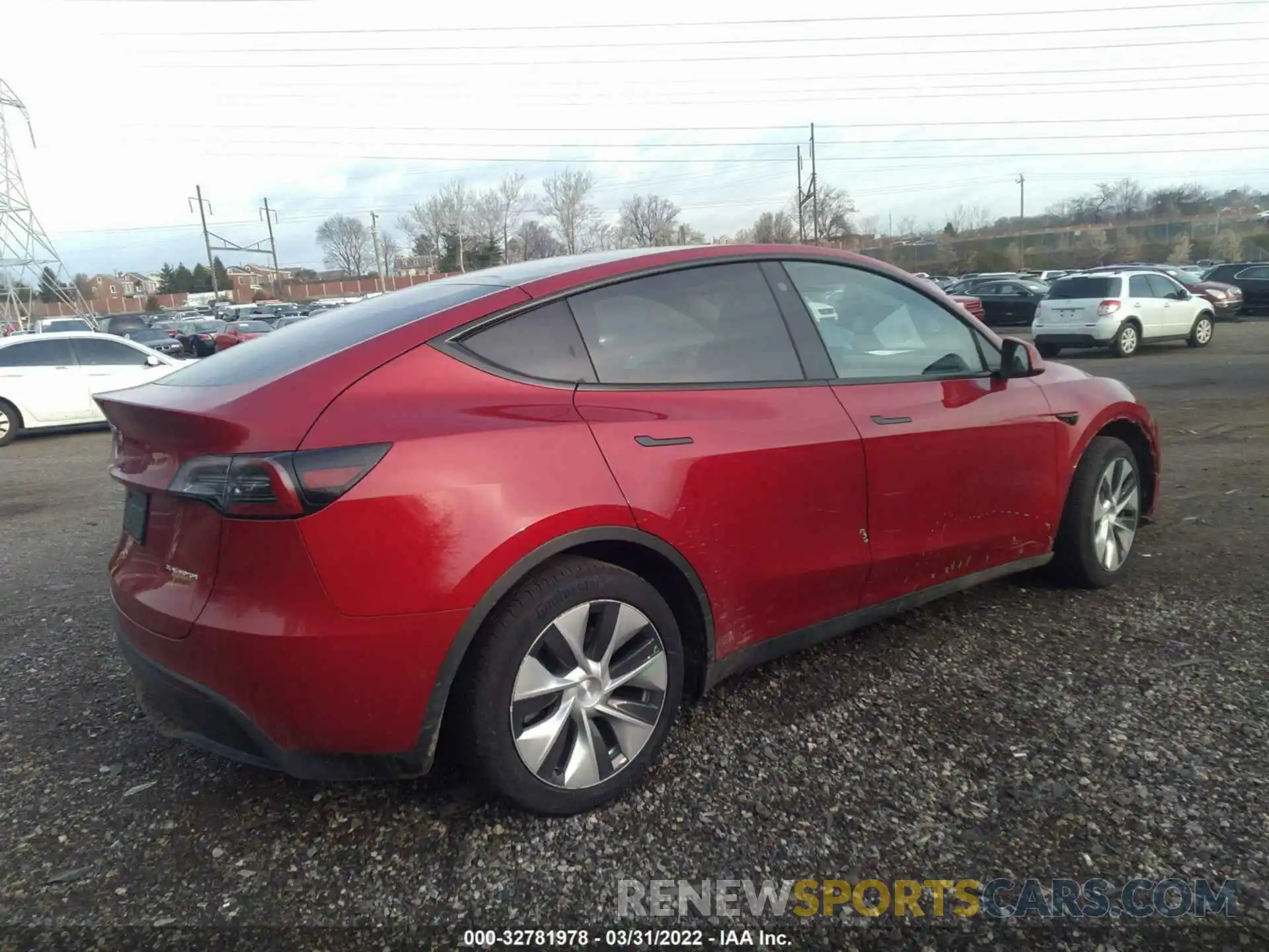 4 Photograph of a damaged car 5YJYGDEE9MF207987 TESLA MODEL Y 2021