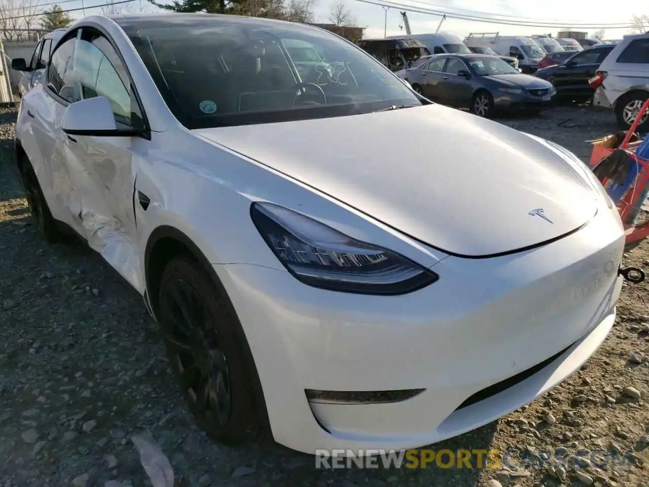 1 Photograph of a damaged car 5YJYGDEE9MF208301 TESLA MODEL Y 2021