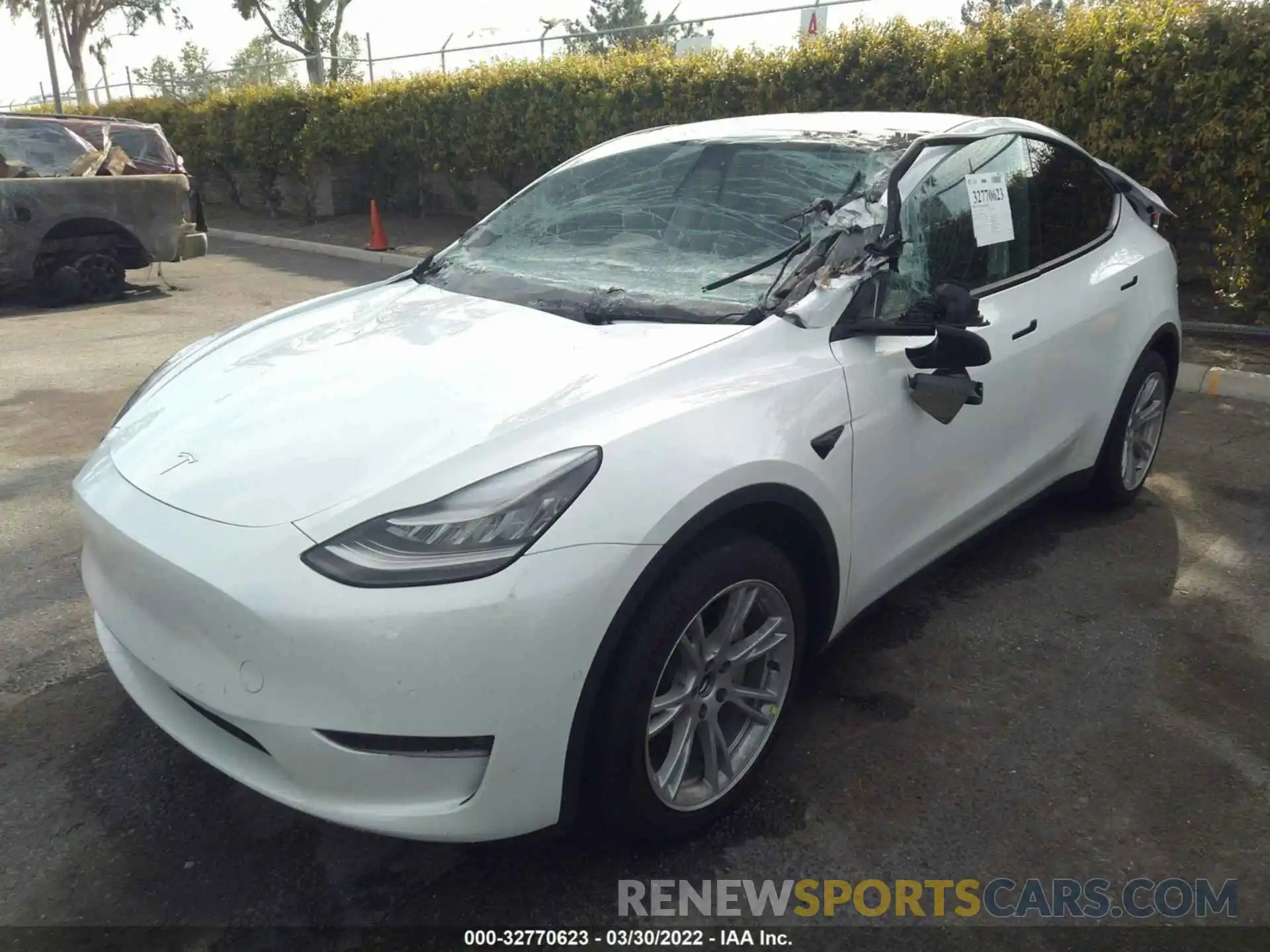 2 Фотография поврежденного автомобиля 5YJYGDEE9MF209044 TESLA MODEL Y 2021