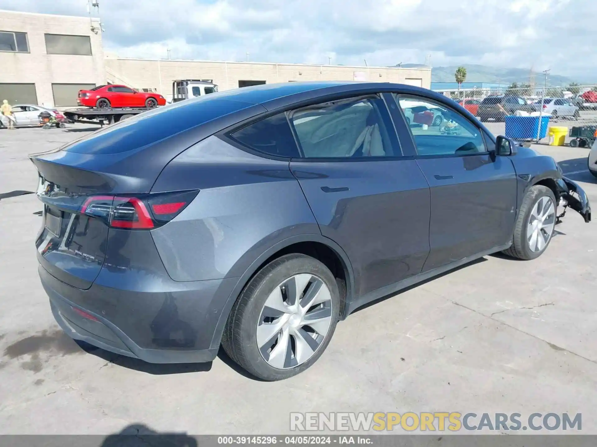 4 Photograph of a damaged car 5YJYGDEE9MF211067 TESLA MODEL Y 2021