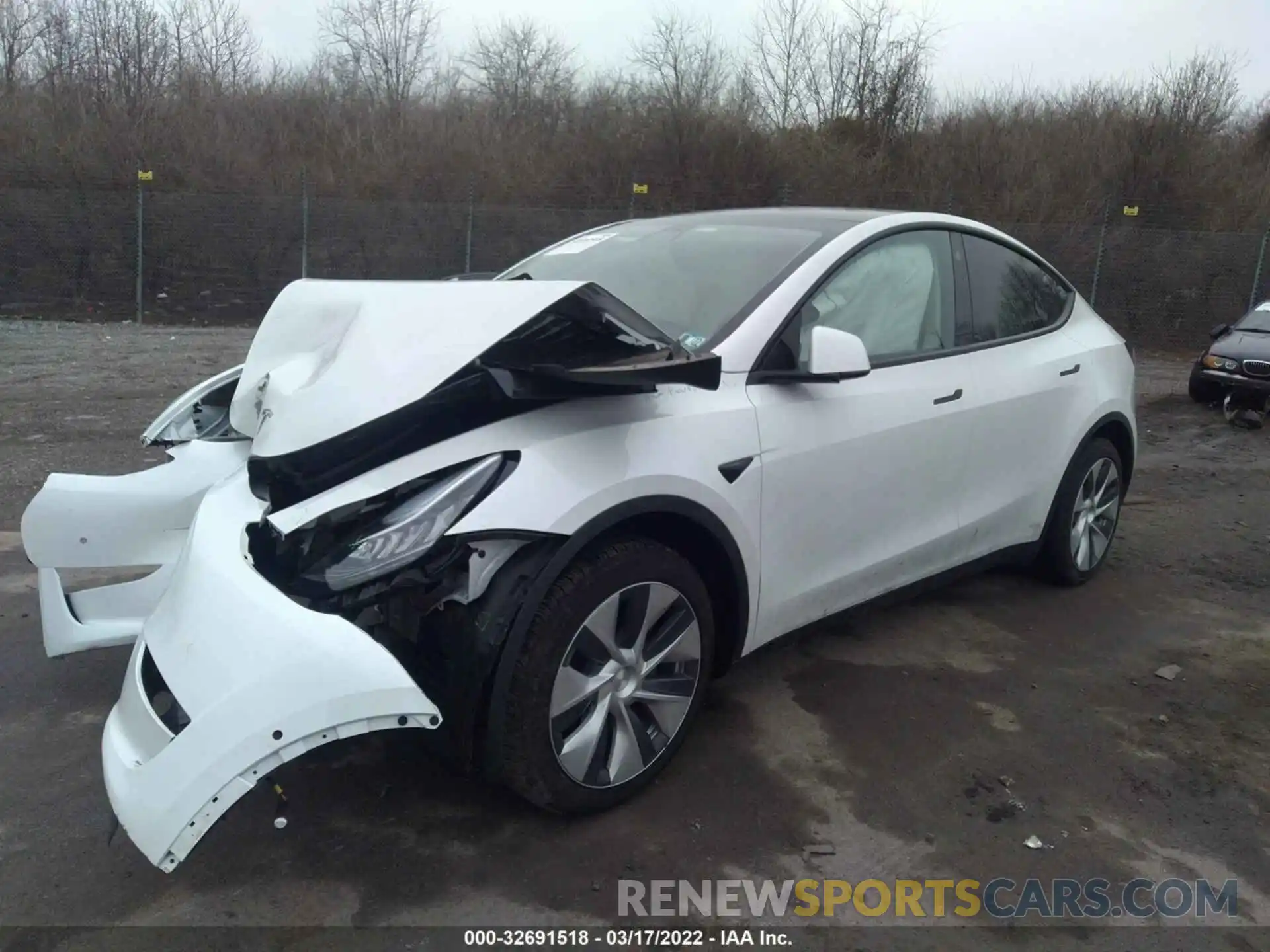 2 Photograph of a damaged car 5YJYGDEE9MF211277 TESLA MODEL Y 2021