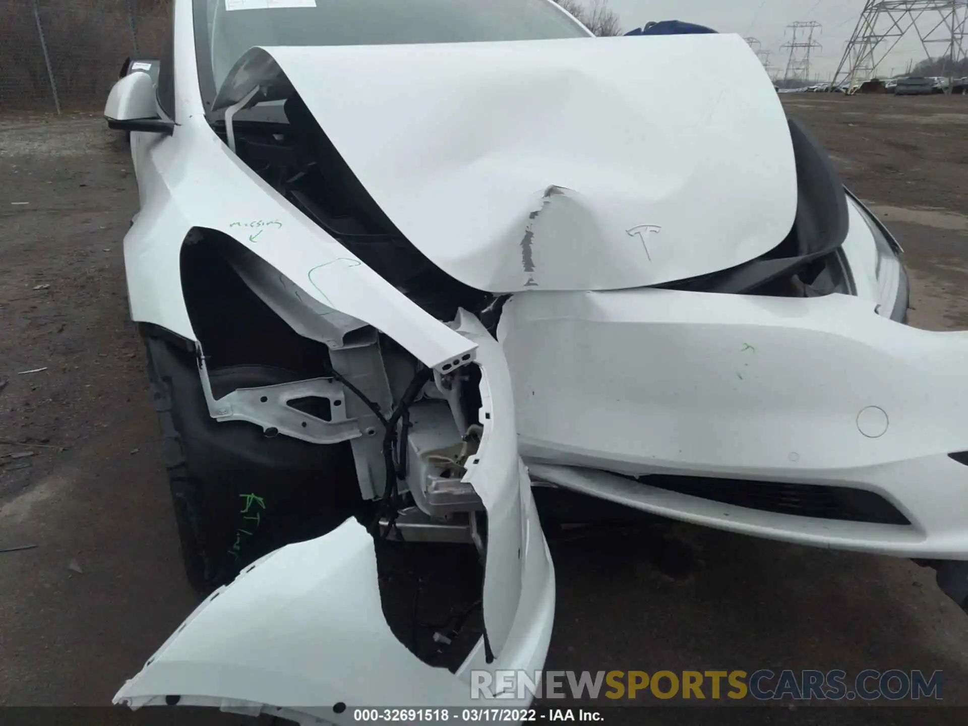 6 Photograph of a damaged car 5YJYGDEE9MF211277 TESLA MODEL Y 2021