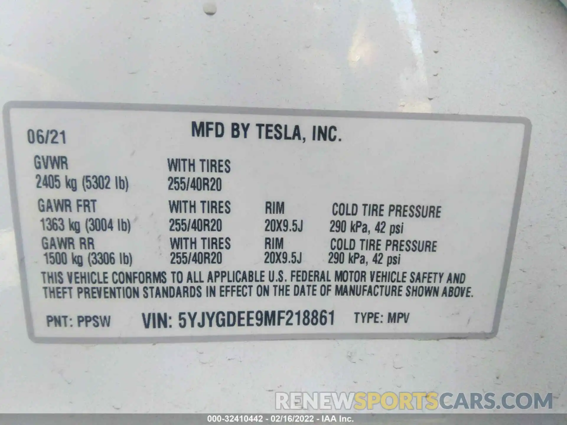 9 Photograph of a damaged car 5YJYGDEE9MF218861 TESLA MODEL Y 2021