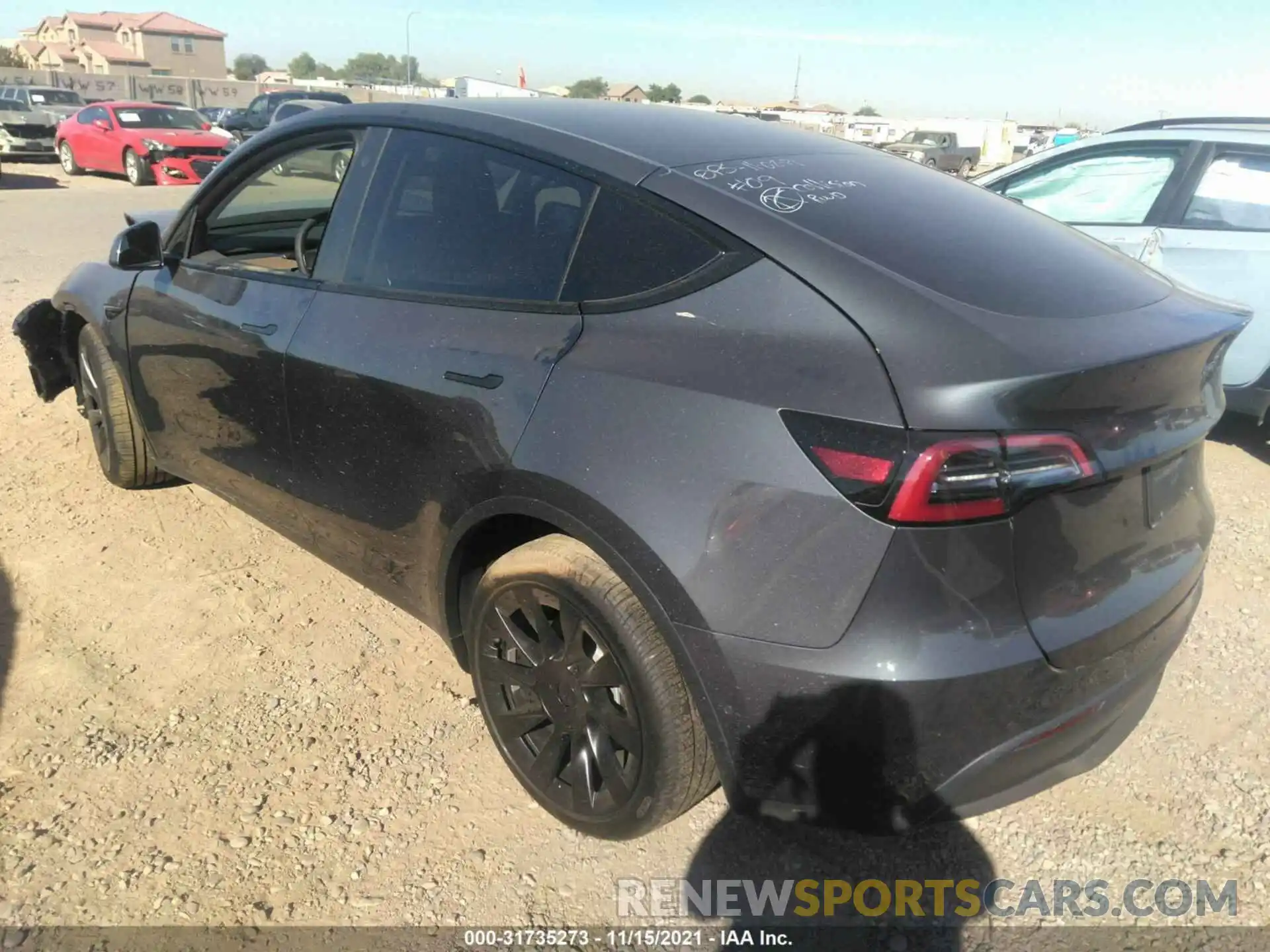 3 Photograph of a damaged car 5YJYGDEE9MF241136 TESLA MODEL Y 2021