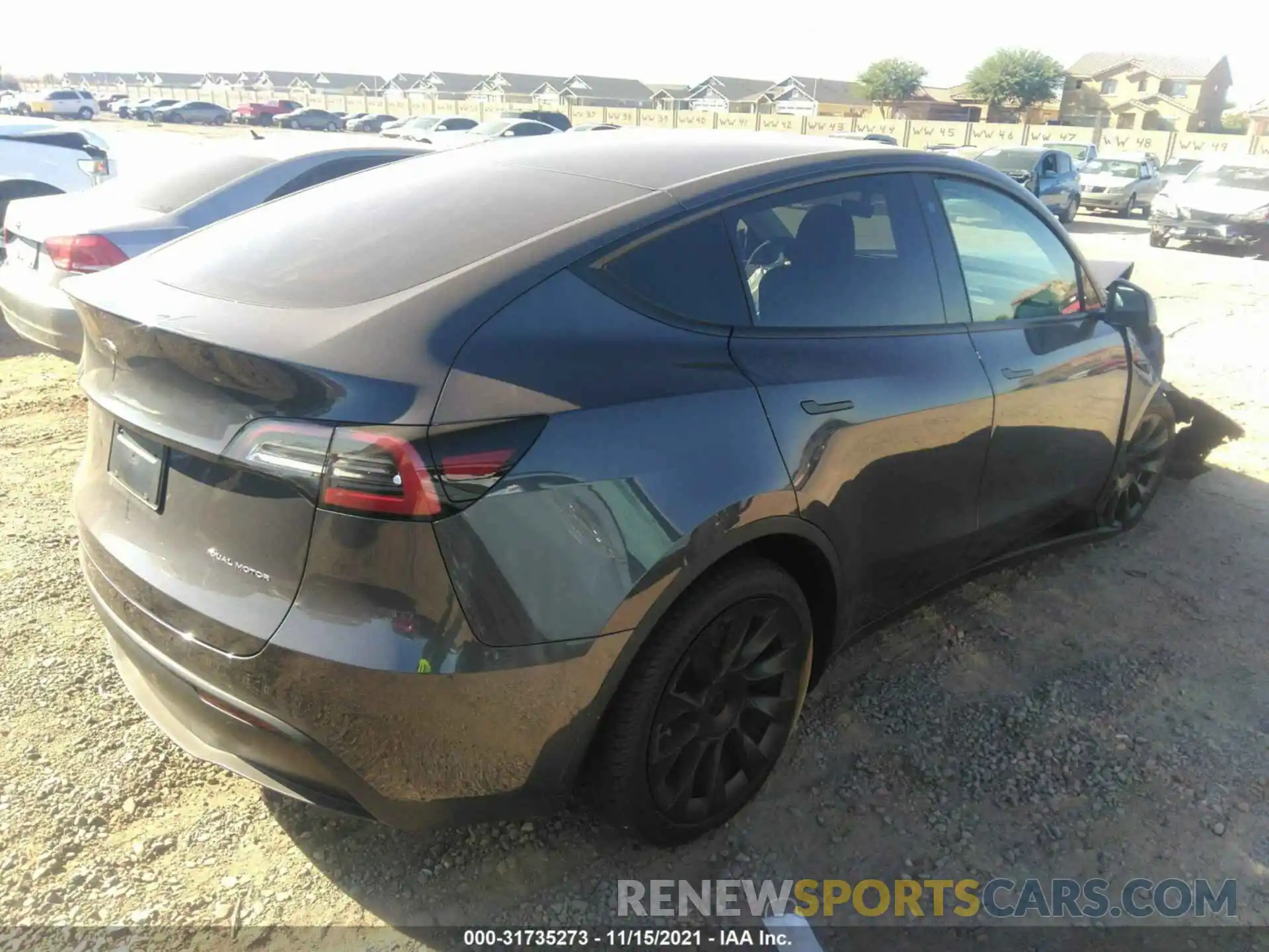 4 Photograph of a damaged car 5YJYGDEE9MF241136 TESLA MODEL Y 2021