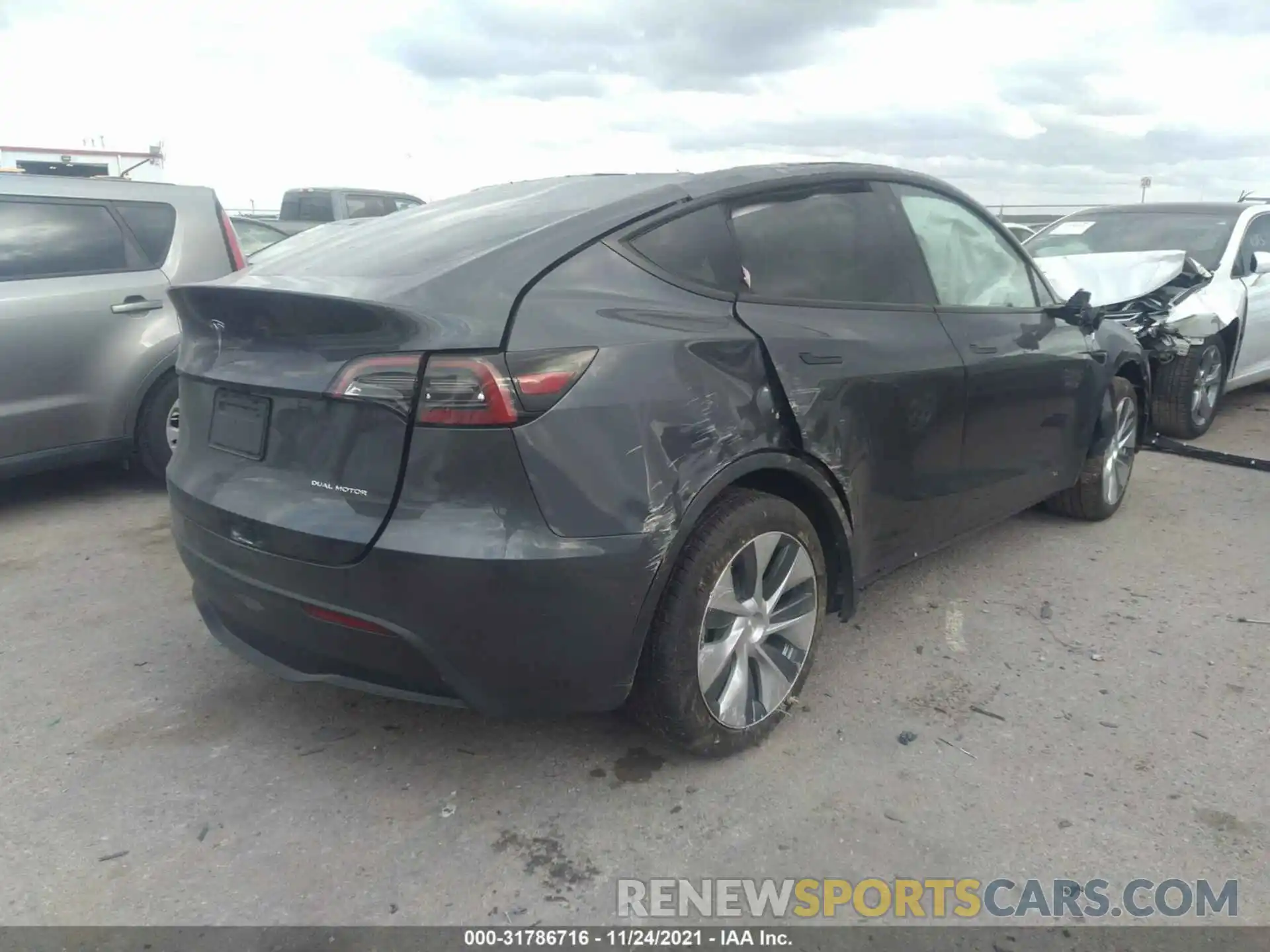 4 Фотография поврежденного автомобиля 5YJYGDEE9MF253304 TESLA MODEL Y 2021