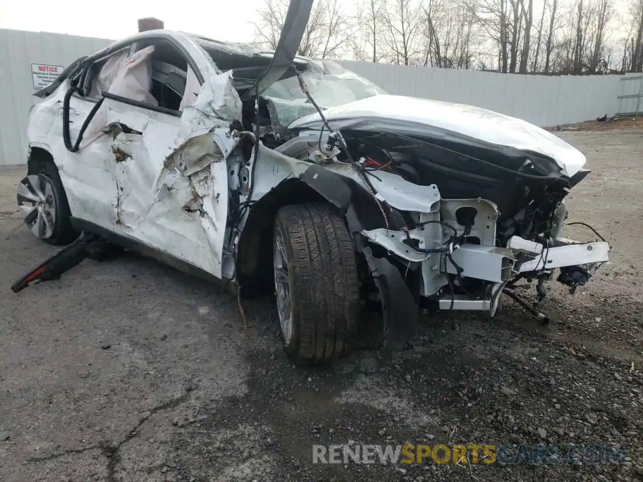 1 Photograph of a damaged car 5YJYGDEE9MF257482 TESLA MODEL Y 2021