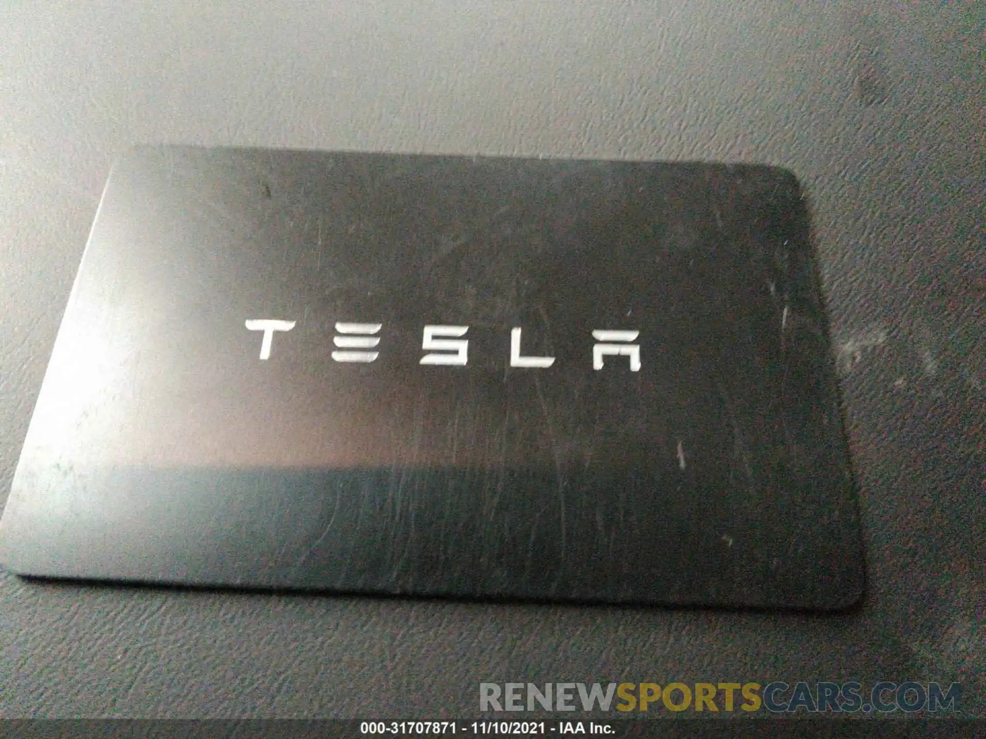 11 Photograph of a damaged car 5YJYGDEE9MF270863 TESLA MODEL Y 2021