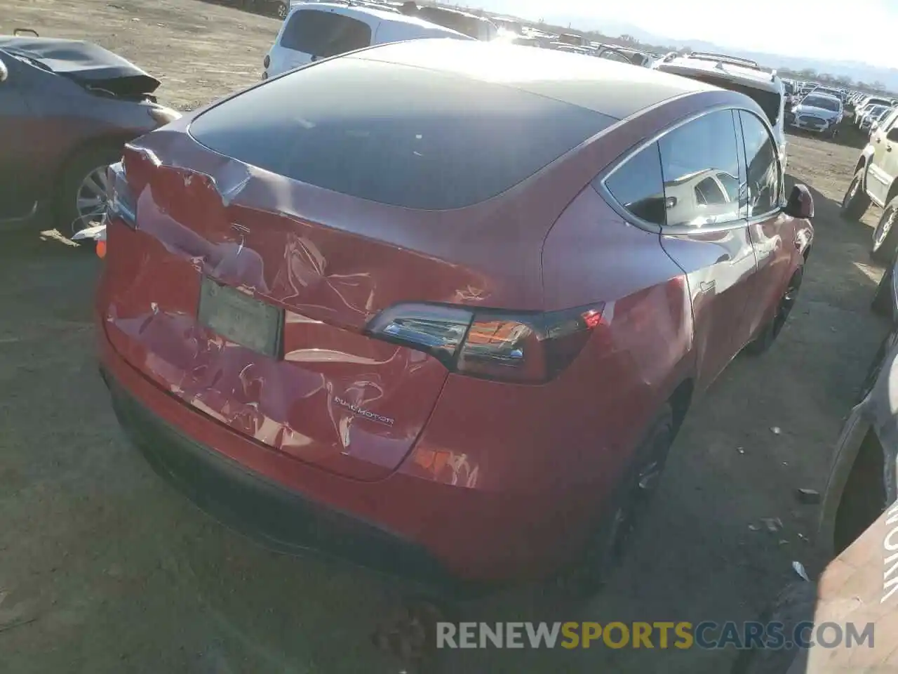 3 Photograph of a damaged car 5YJYGDEE9MF300931 TESLA MODEL Y 2021