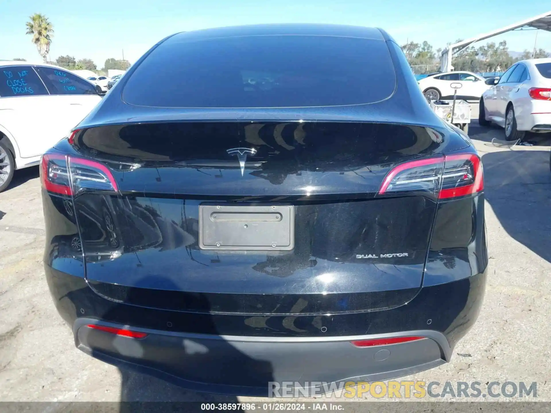 16 Photograph of a damaged car 5YJYGDEE9MF302078 TESLA MODEL Y 2021