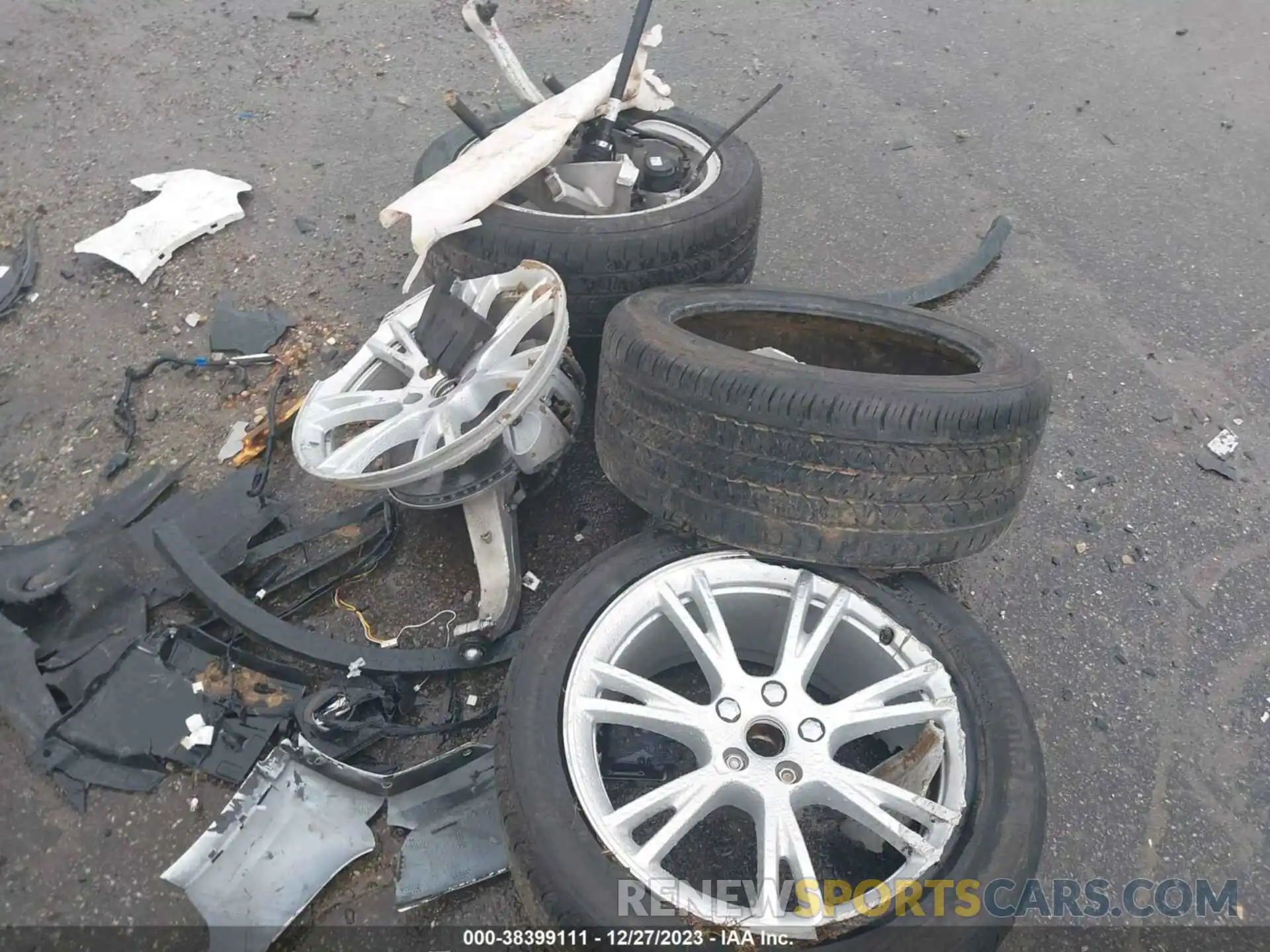 11 Photograph of a damaged car 5YJYGDEEOMF118986 TESLA MODEL Y 2021
