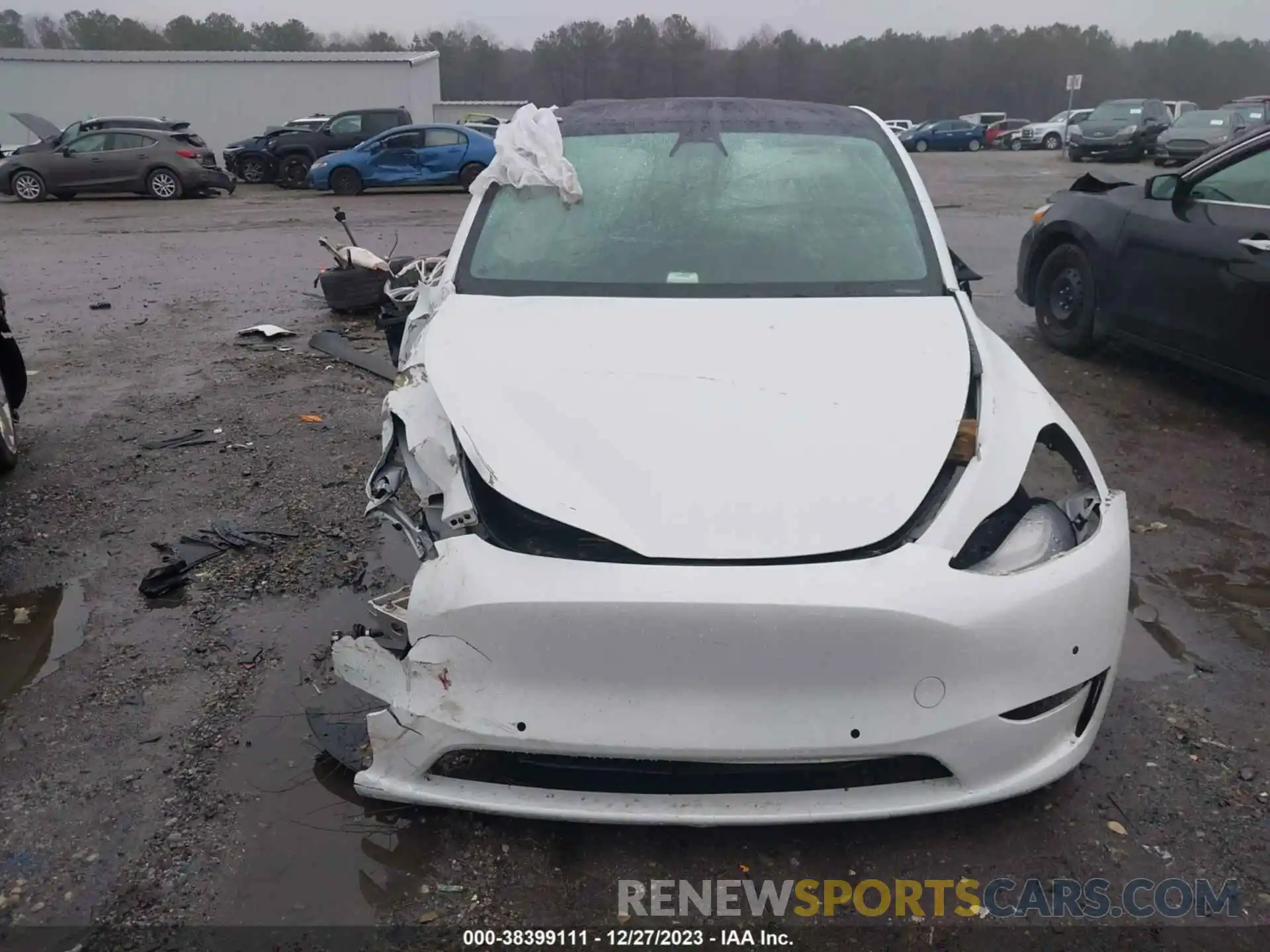 12 Photograph of a damaged car 5YJYGDEEOMF118986 TESLA MODEL Y 2021