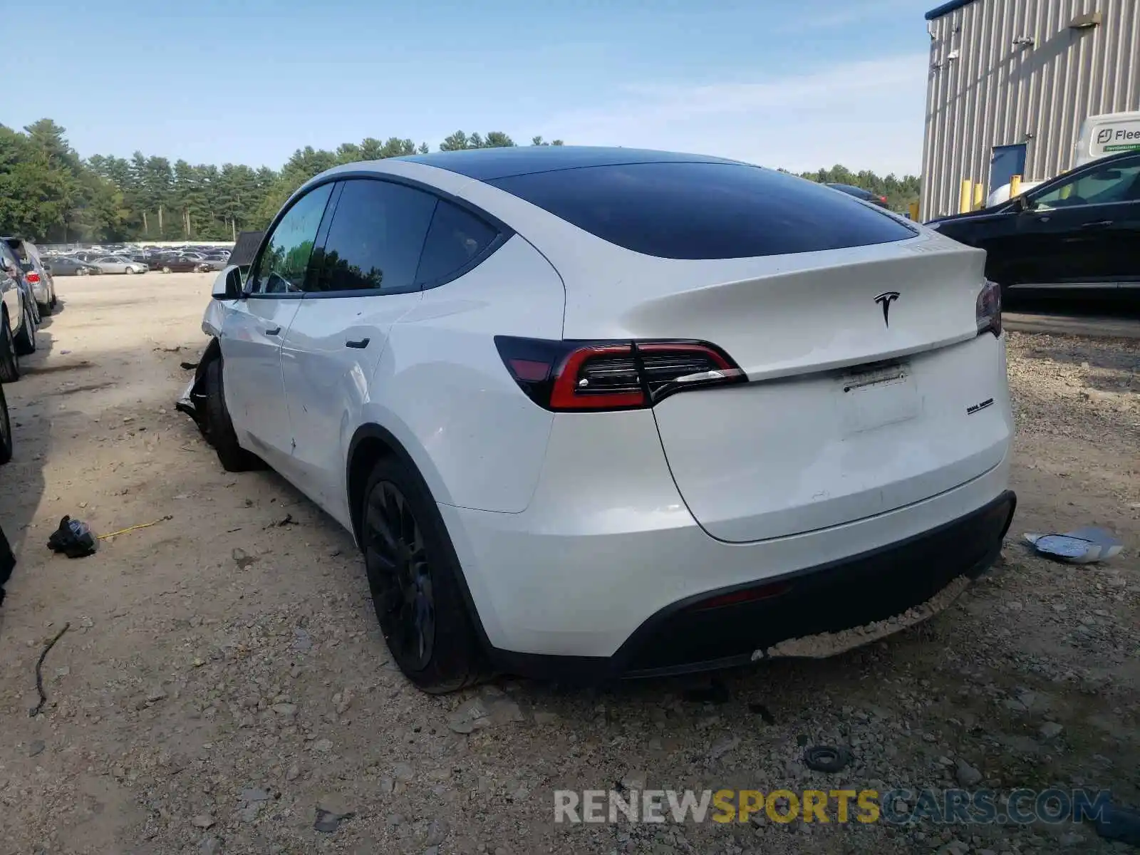 3 Photograph of a damaged car 5YJYGDEEXMF060630 TESLA MODEL Y 2021