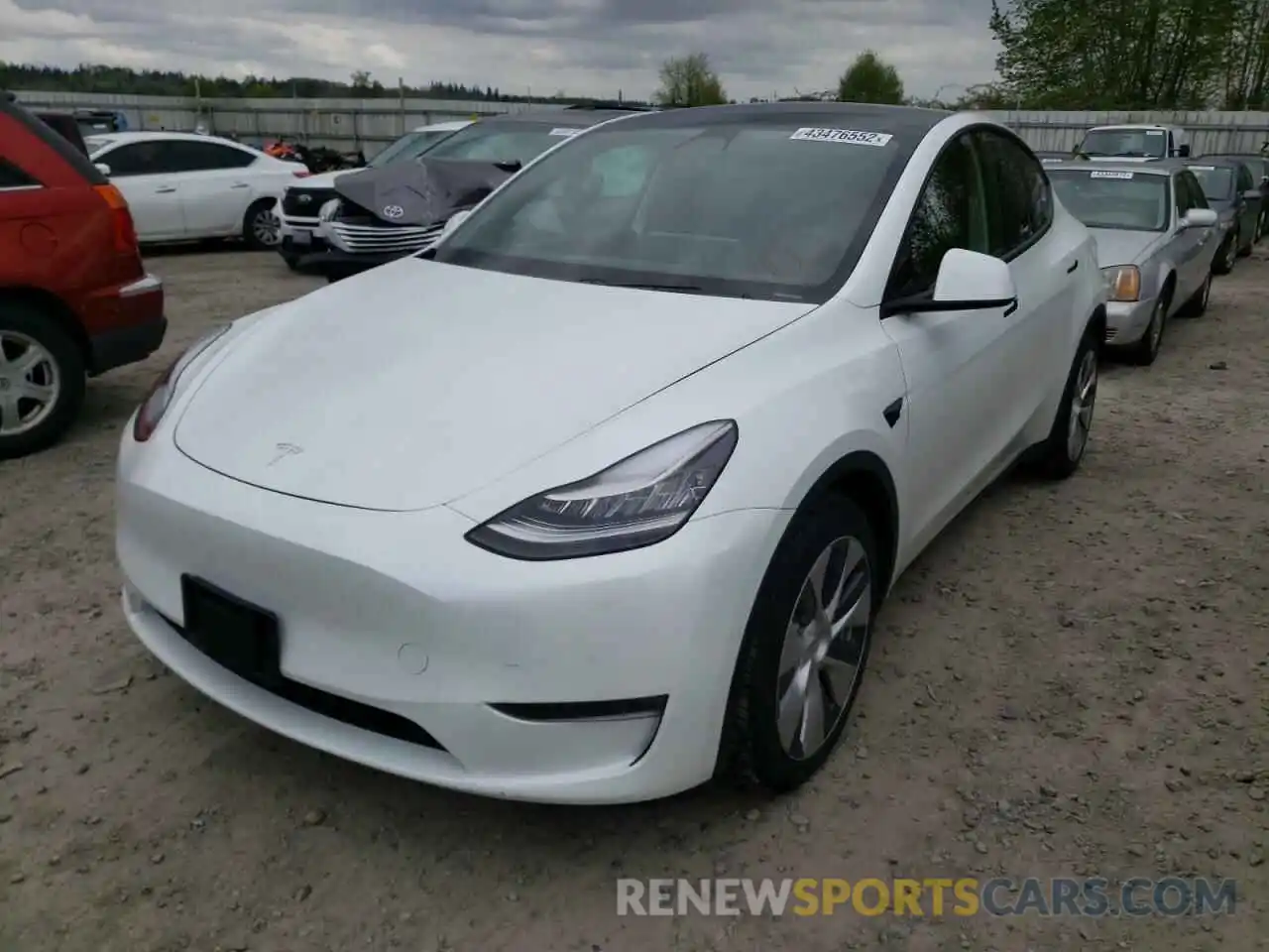 2 Photograph of a damaged car 5YJYGDEEXMF065729 TESLA MODEL Y 2021