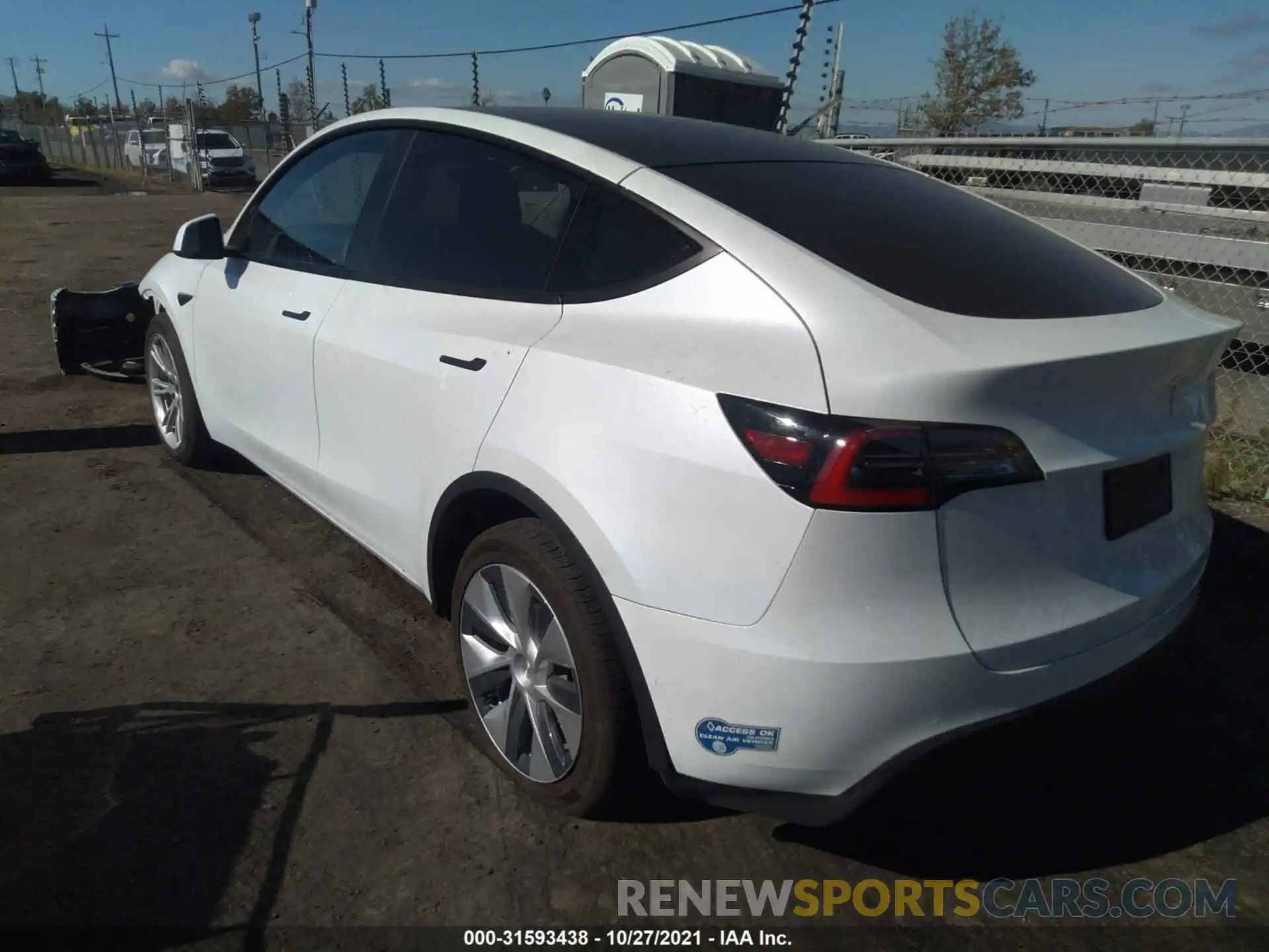 3 Photograph of a damaged car 5YJYGDEEXMF066153 TESLA MODEL Y 2021