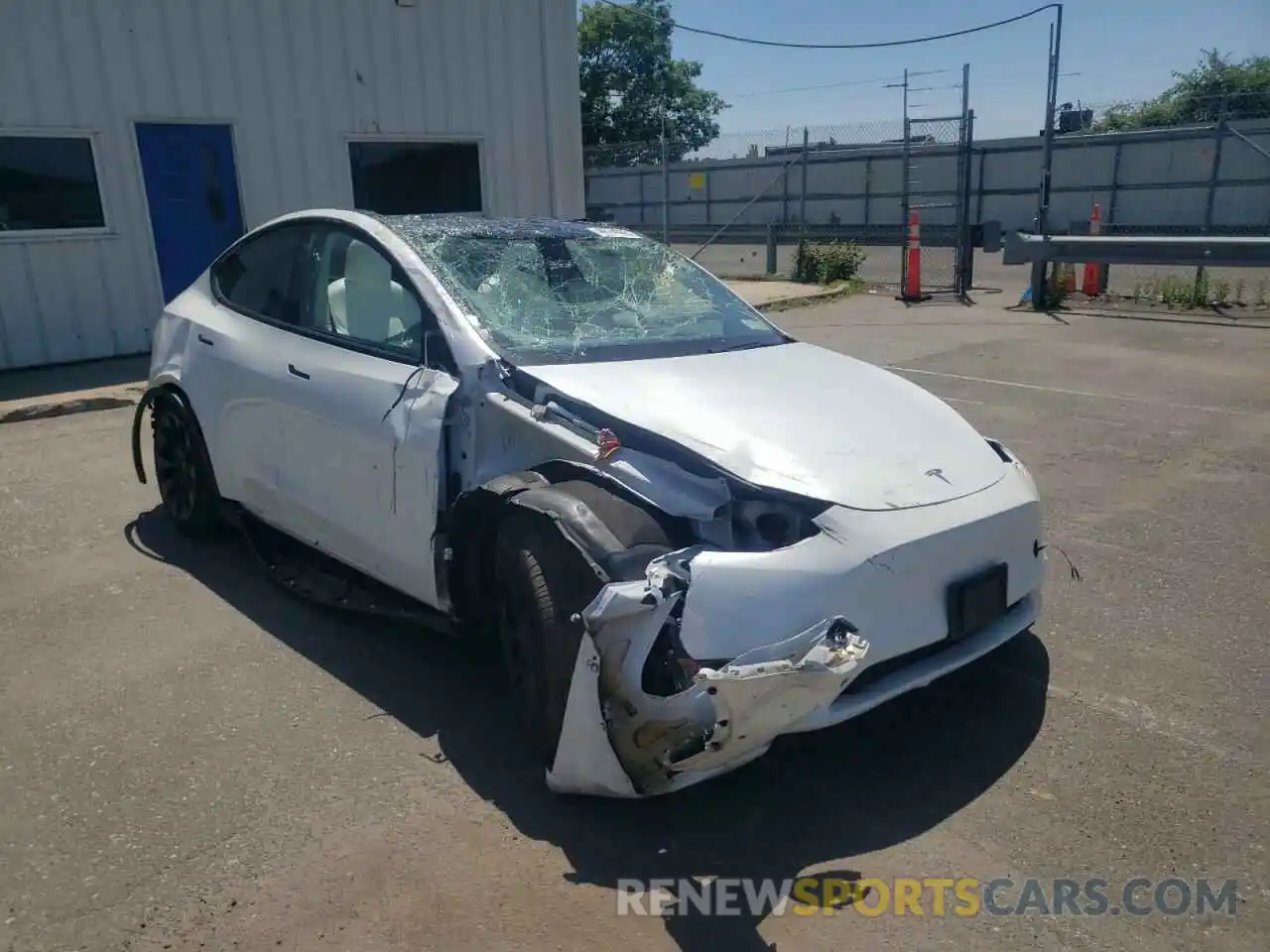 1 Photograph of a damaged car 5YJYGDEEXMF068033 TESLA MODEL Y 2021