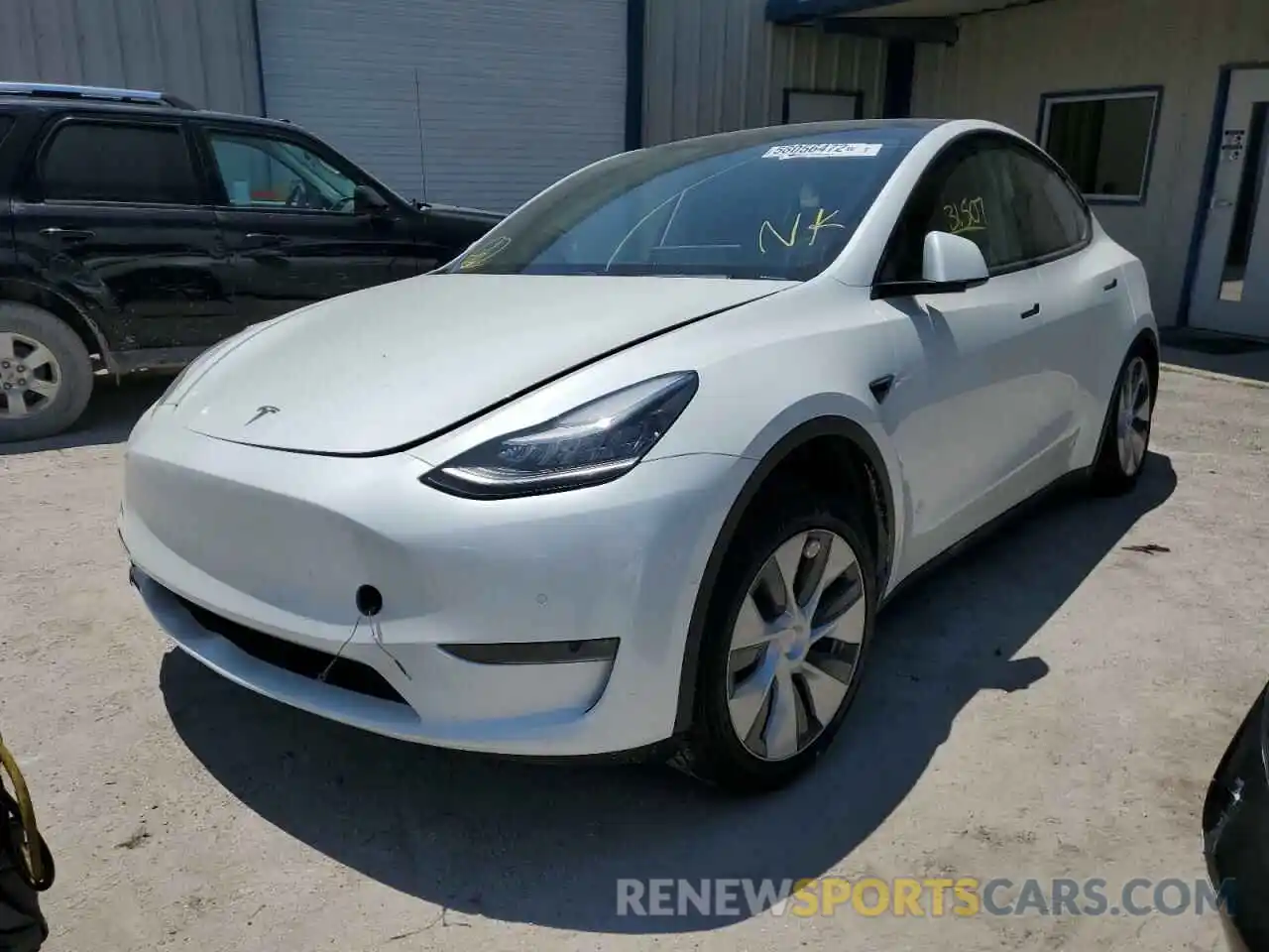 2 Photograph of a damaged car 5YJYGDEEXMF069666 TESLA MODEL Y 2021