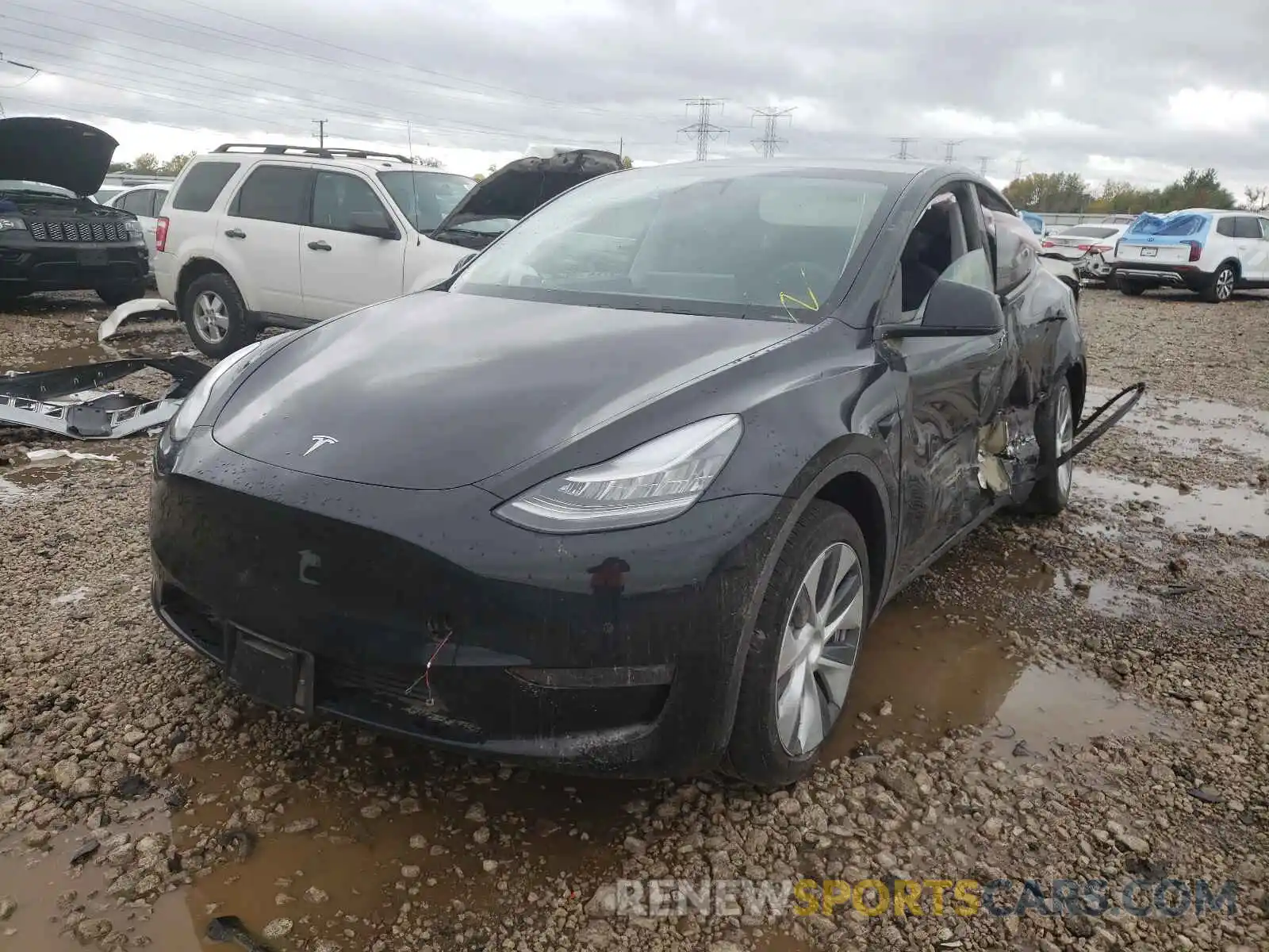 2 Photograph of a damaged car 5YJYGDEEXMF069862 TESLA MODEL Y 2021