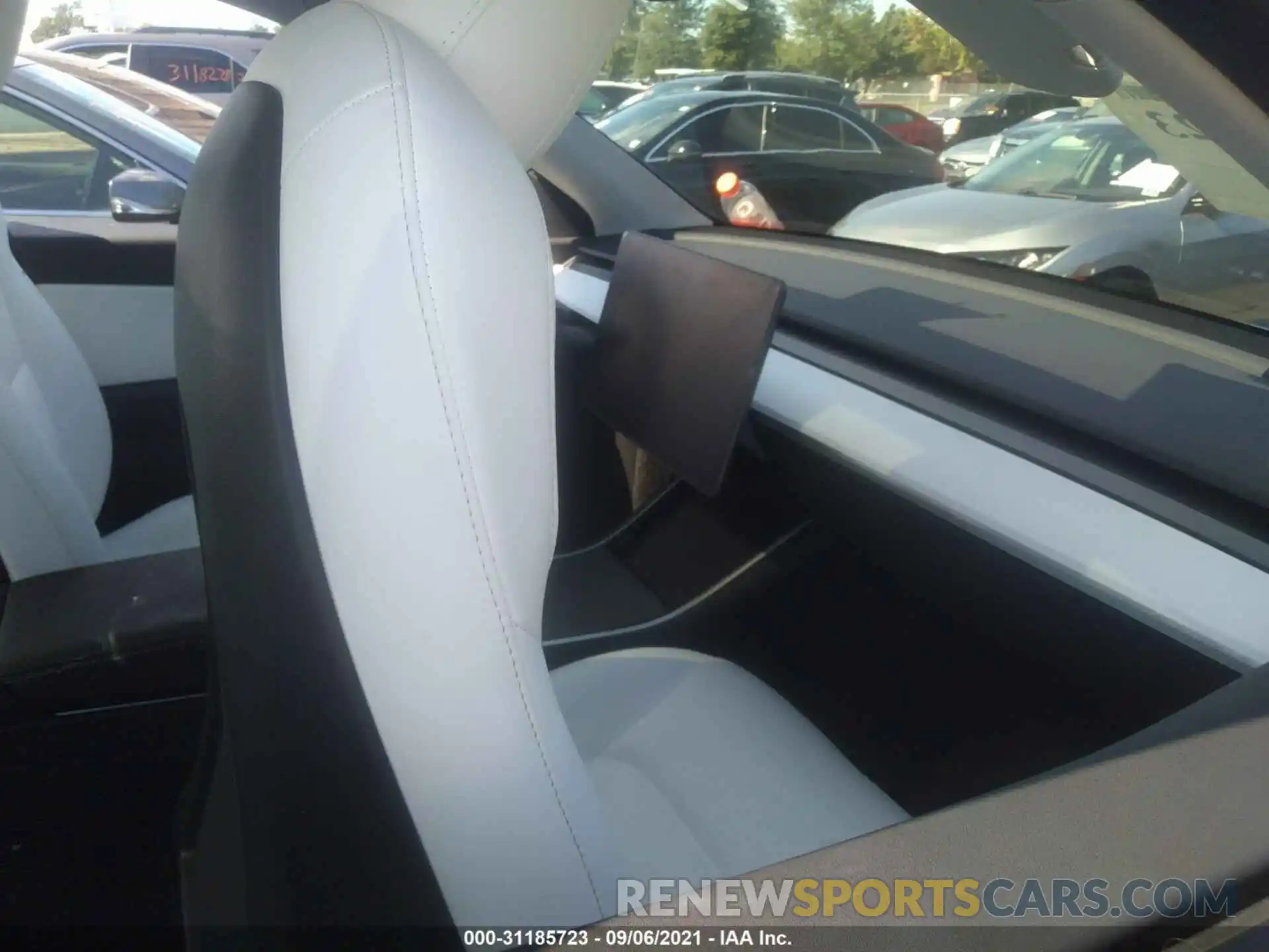 5 Photograph of a damaged car 5YJYGDEEXMF075211 TESLA MODEL Y 2021