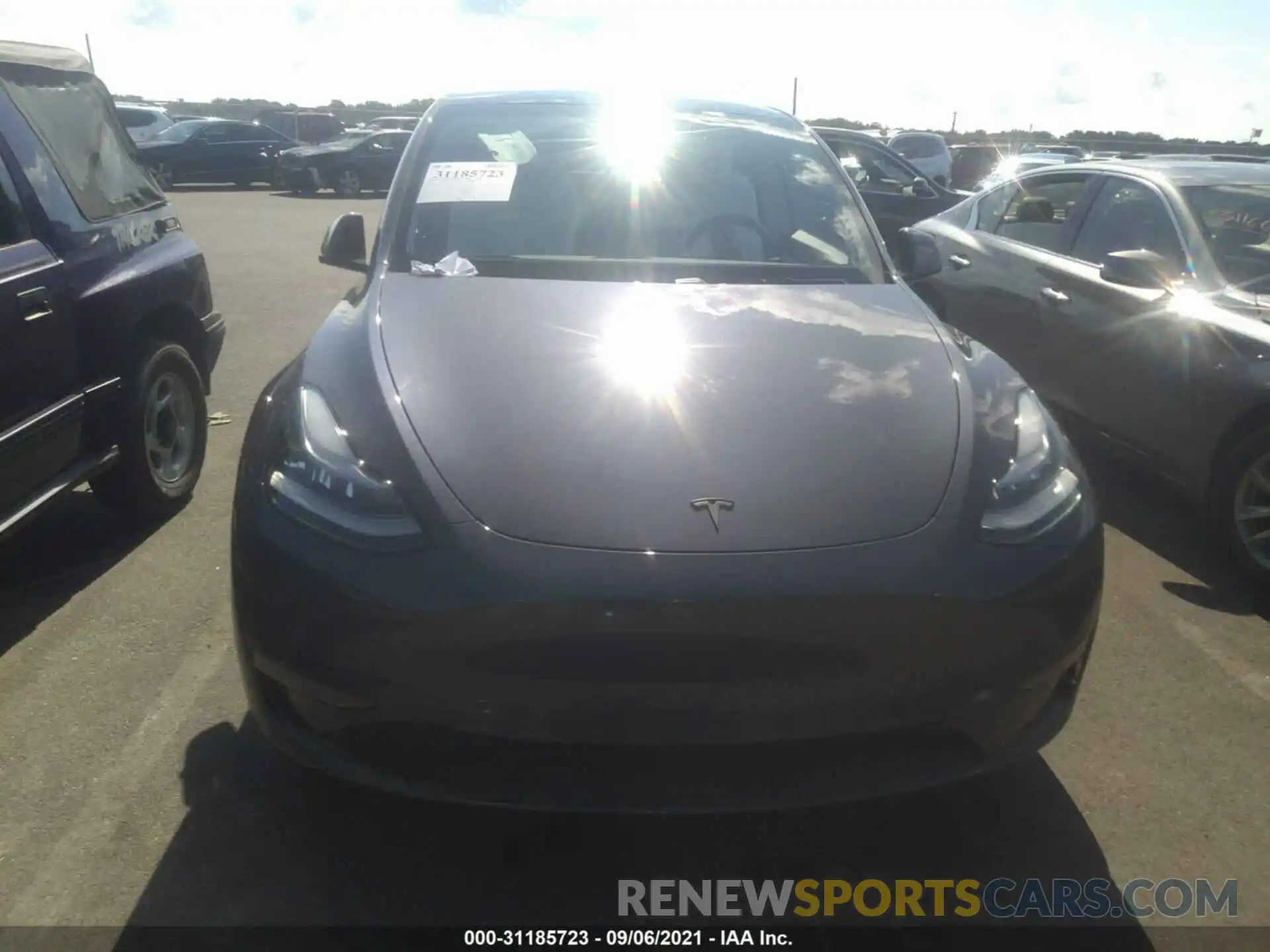 6 Photograph of a damaged car 5YJYGDEEXMF075211 TESLA MODEL Y 2021