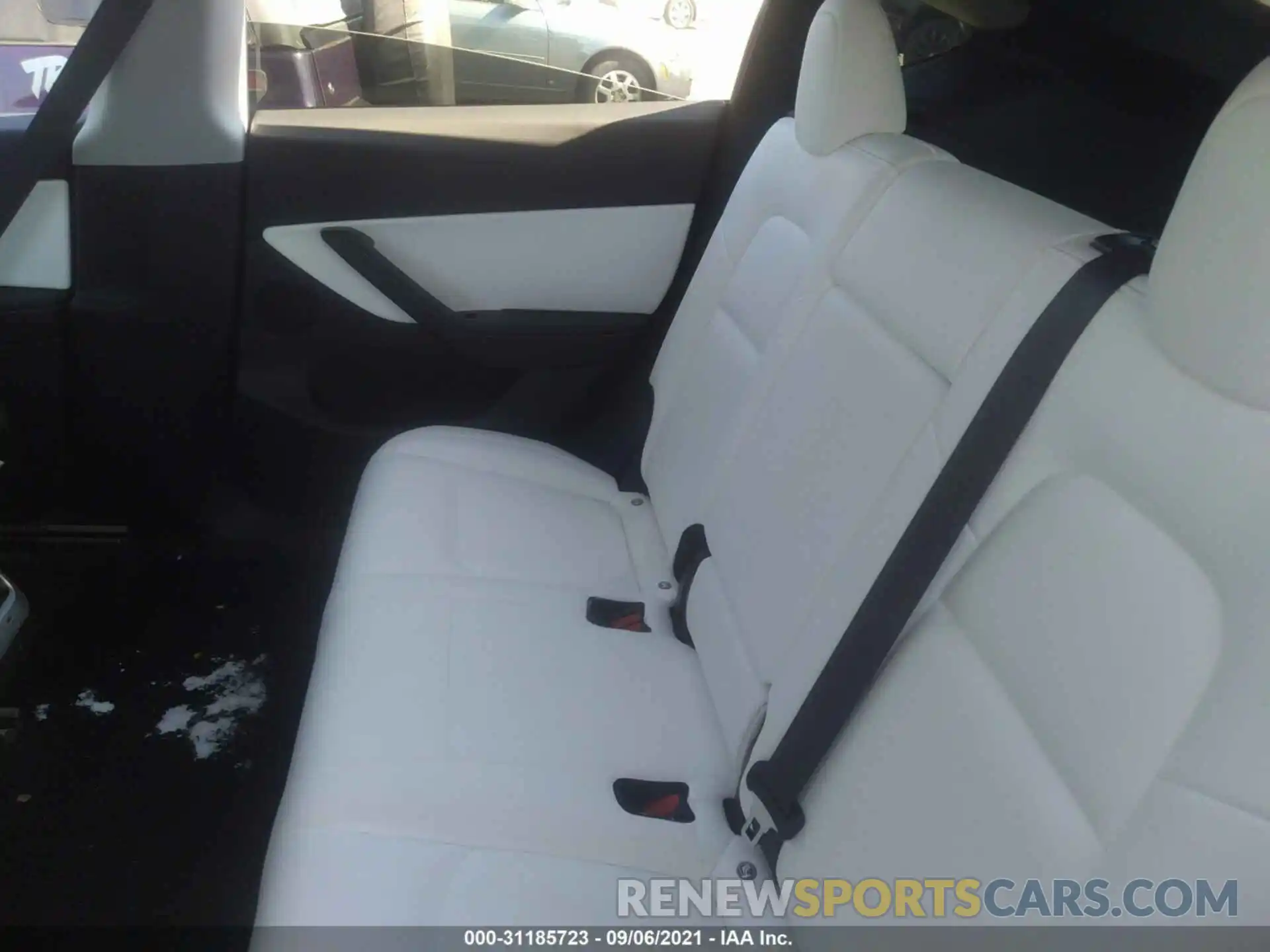 8 Photograph of a damaged car 5YJYGDEEXMF075211 TESLA MODEL Y 2021