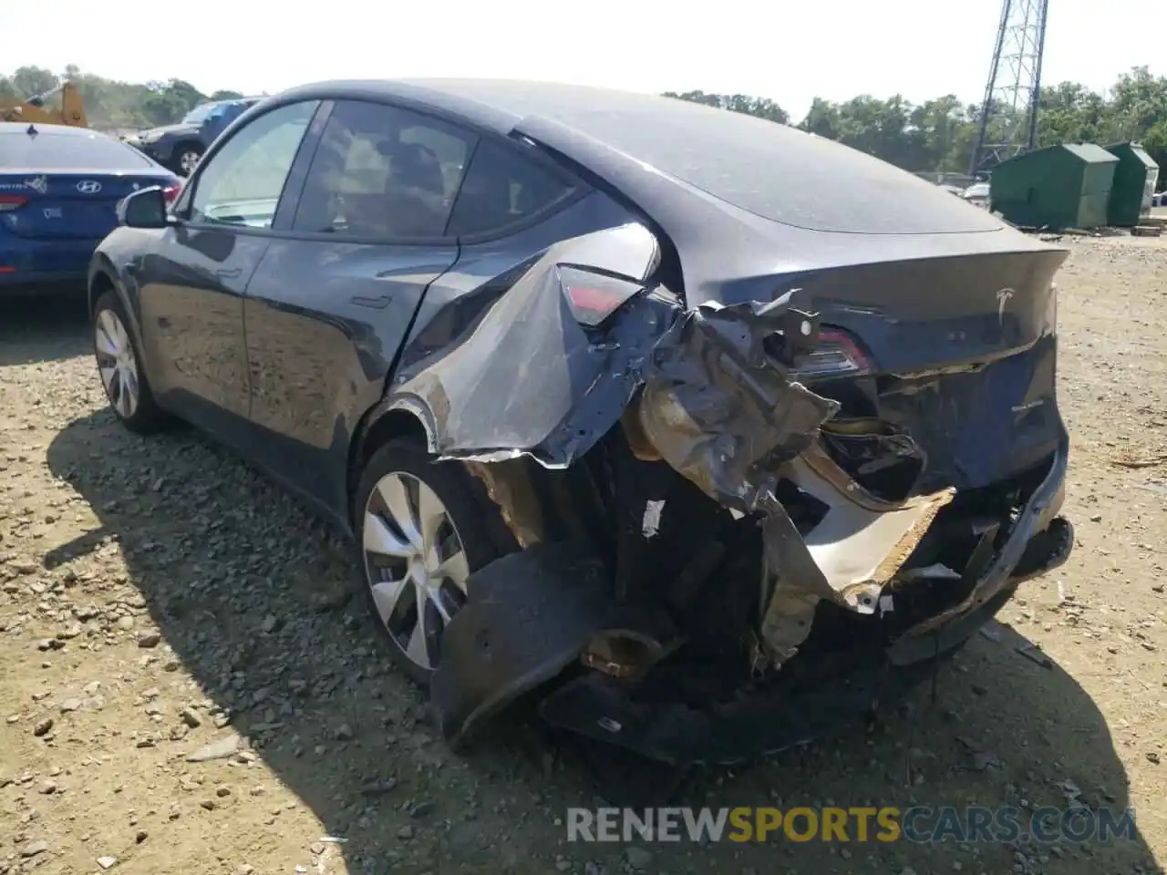 3 Photograph of a damaged car 5YJYGDEEXMF078948 TESLA MODEL Y 2021