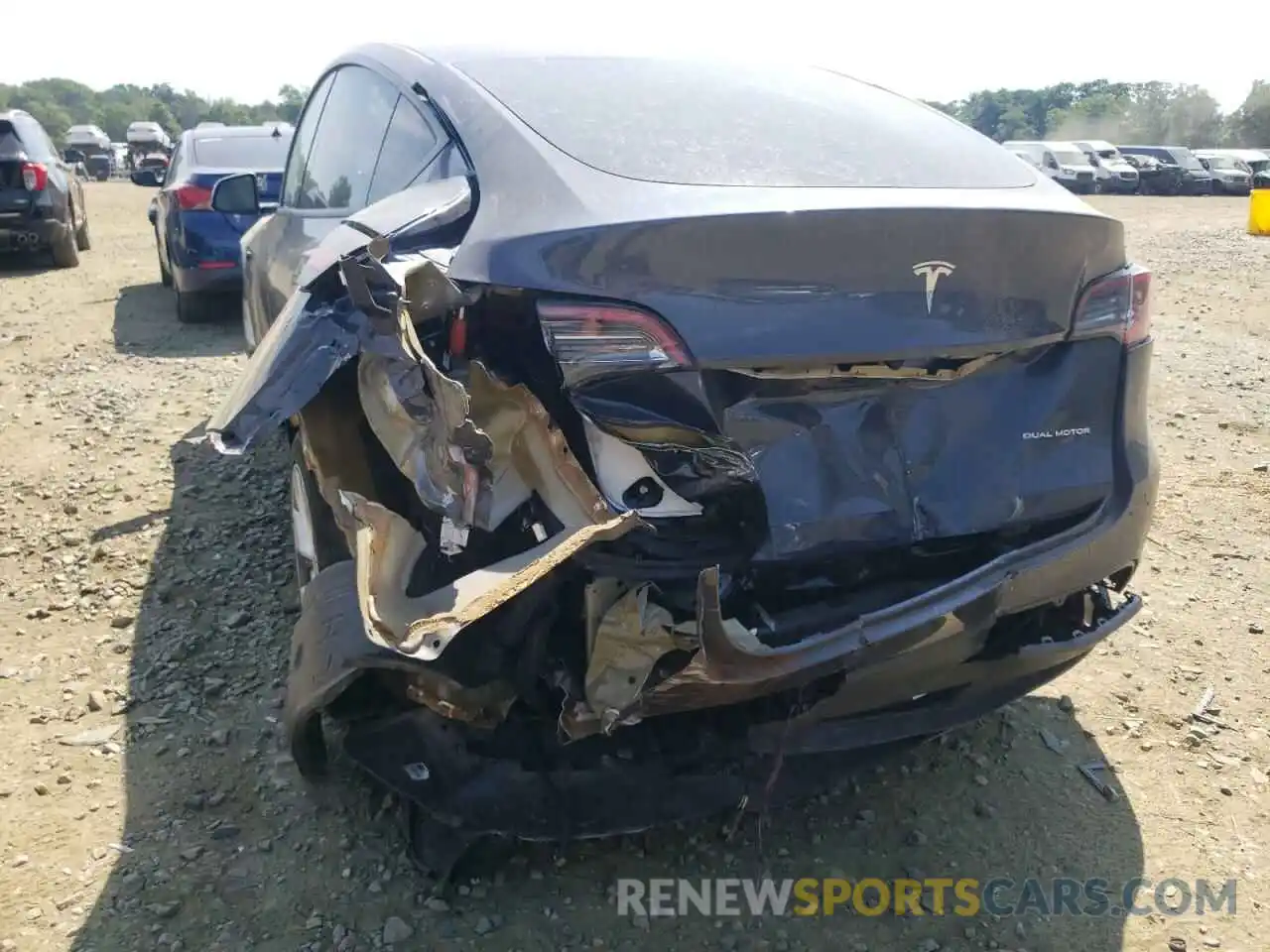 9 Photograph of a damaged car 5YJYGDEEXMF078948 TESLA MODEL Y 2021