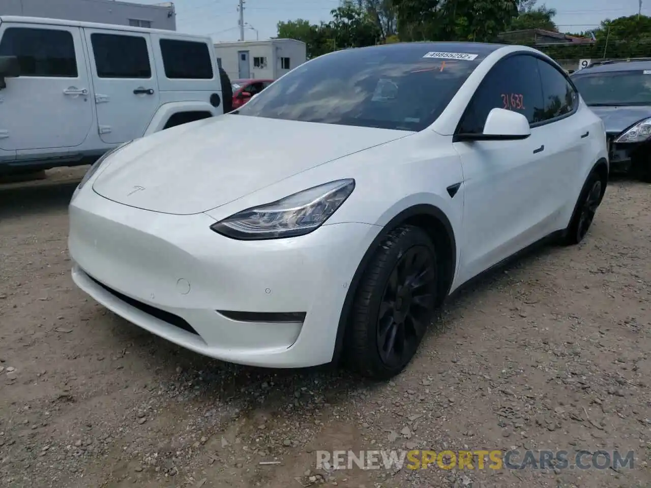 2 Photograph of a damaged car 5YJYGDEEXMF081039 TESLA MODEL Y 2021