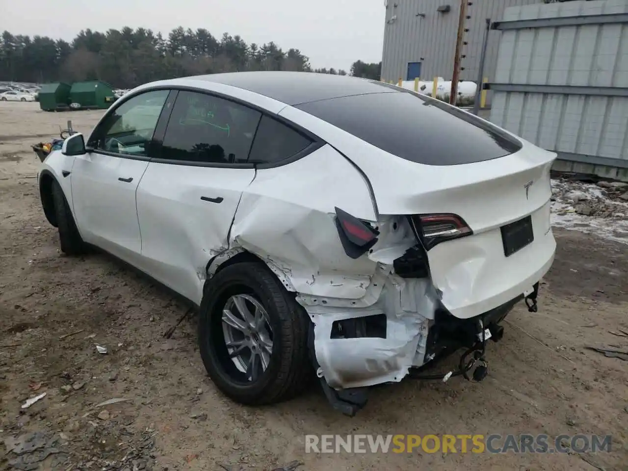 3 Photograph of a damaged car 5YJYGDEEXMF084989 TESLA MODEL Y 2021