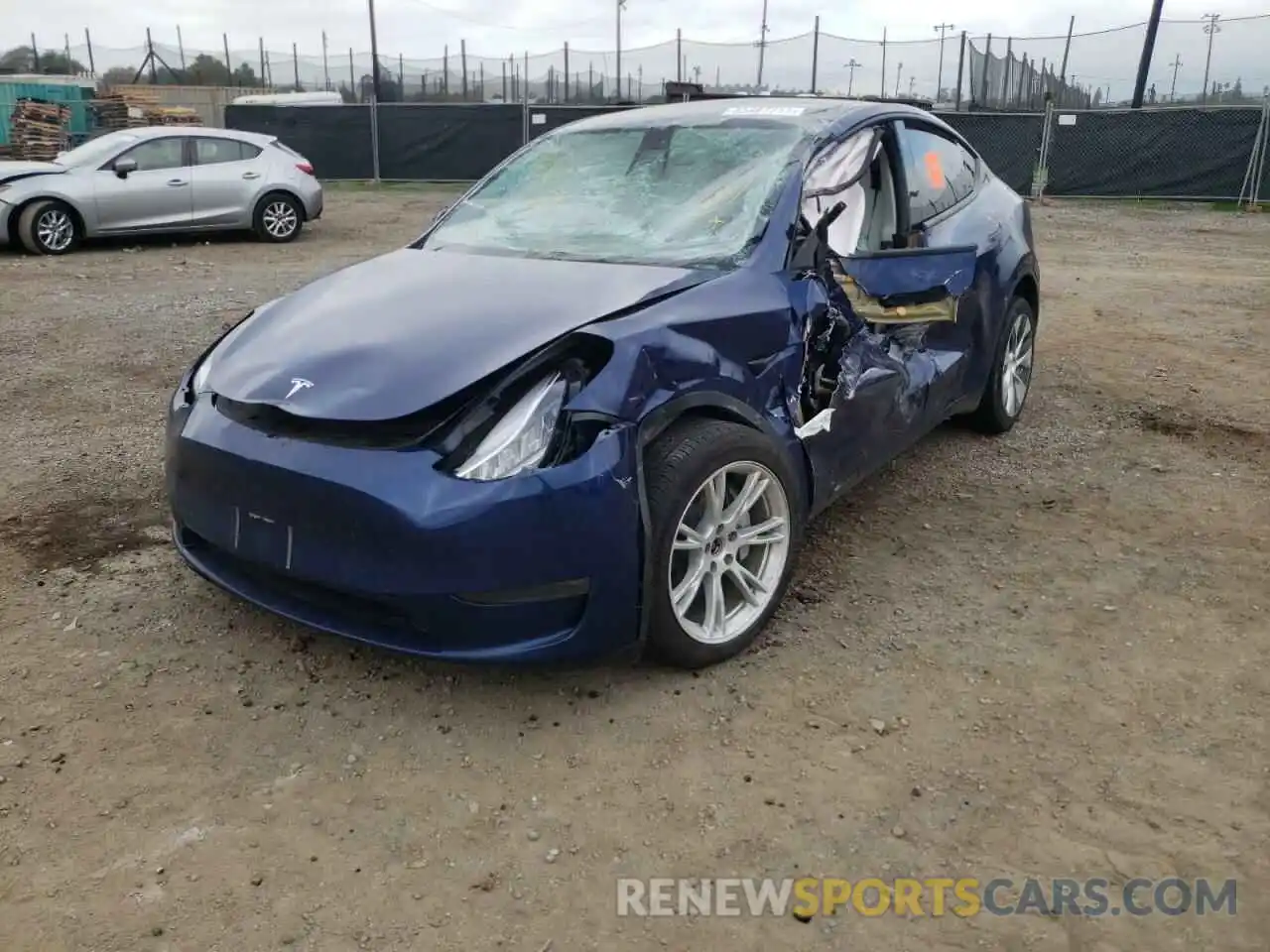 2 Photograph of a damaged car 5YJYGDEEXMF095944 TESLA MODEL Y 2021