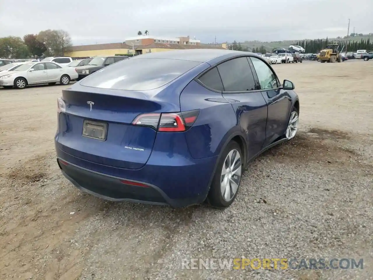 4 Photograph of a damaged car 5YJYGDEEXMF095944 TESLA MODEL Y 2021