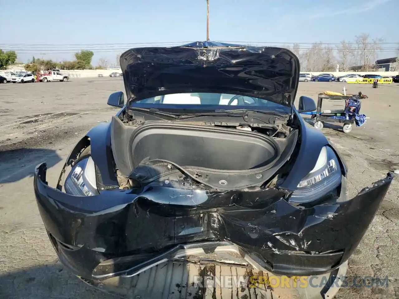 5 Photograph of a damaged car 5YJYGDEEXMF096530 TESLA MODEL Y 2021