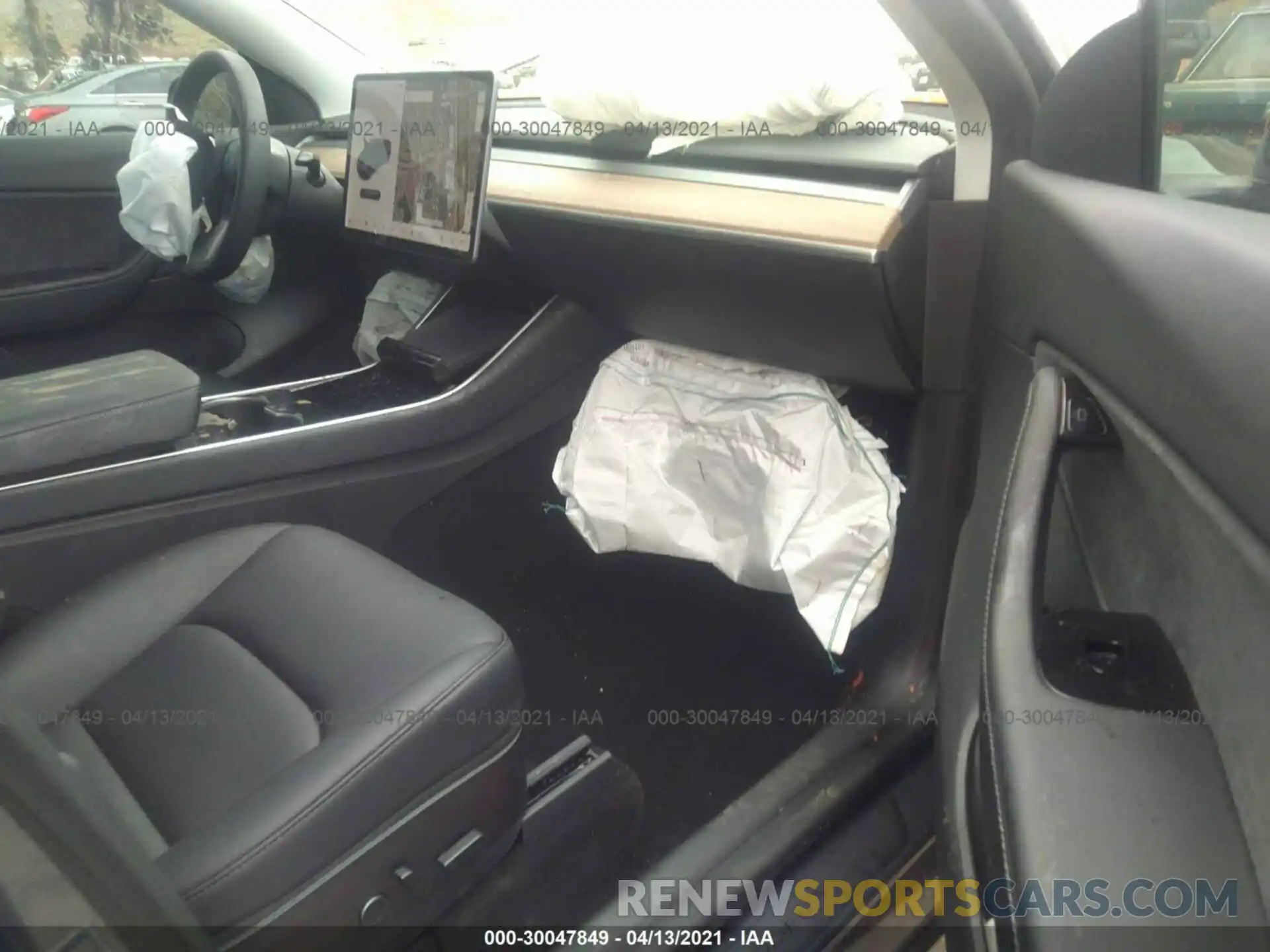 5 Photograph of a damaged car 5YJYGDEEXMF097905 TESLA MODEL Y 2021