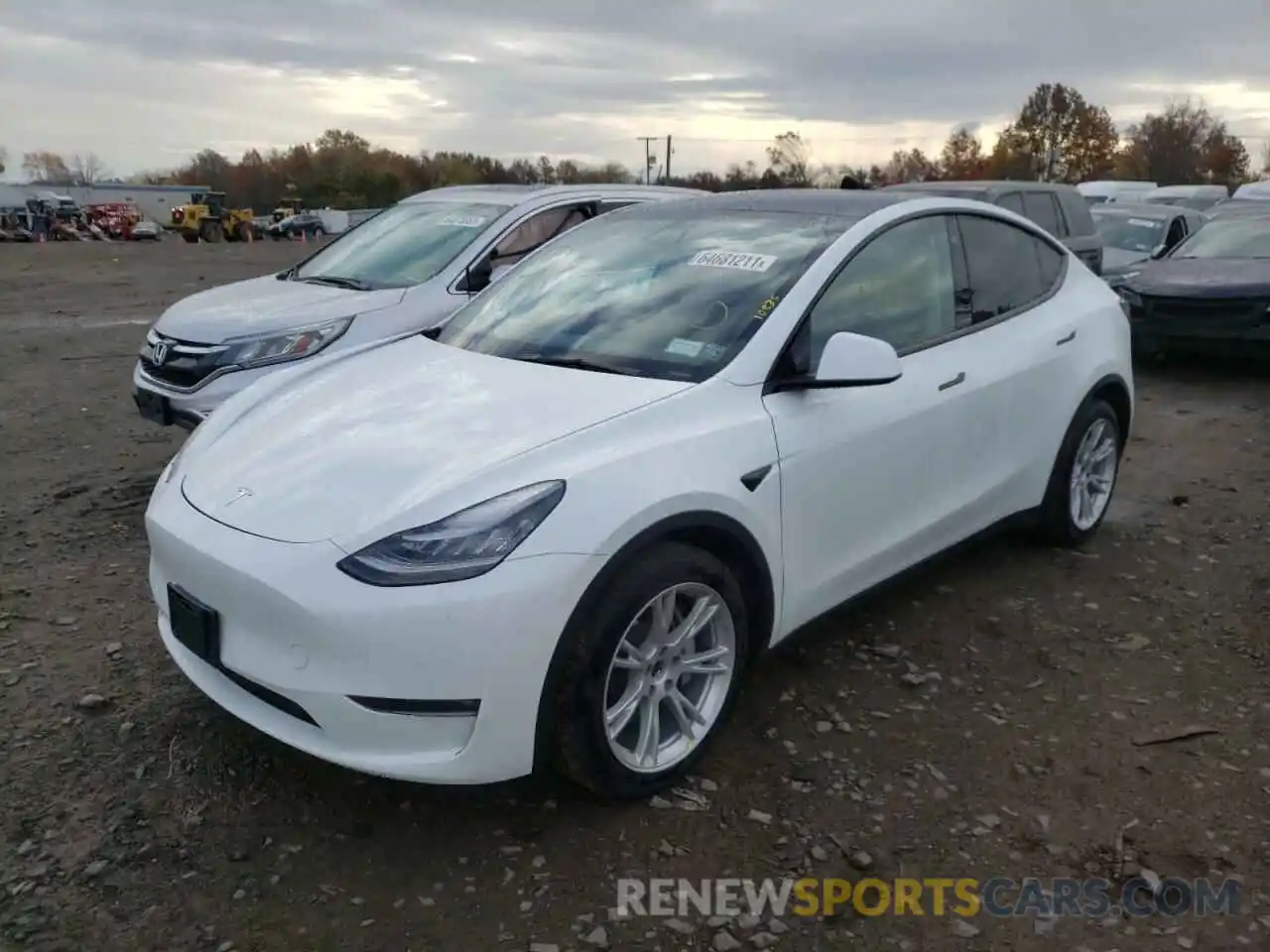 2 Photograph of a damaged car 5YJYGDEEXMF099802 TESLA MODEL Y 2021