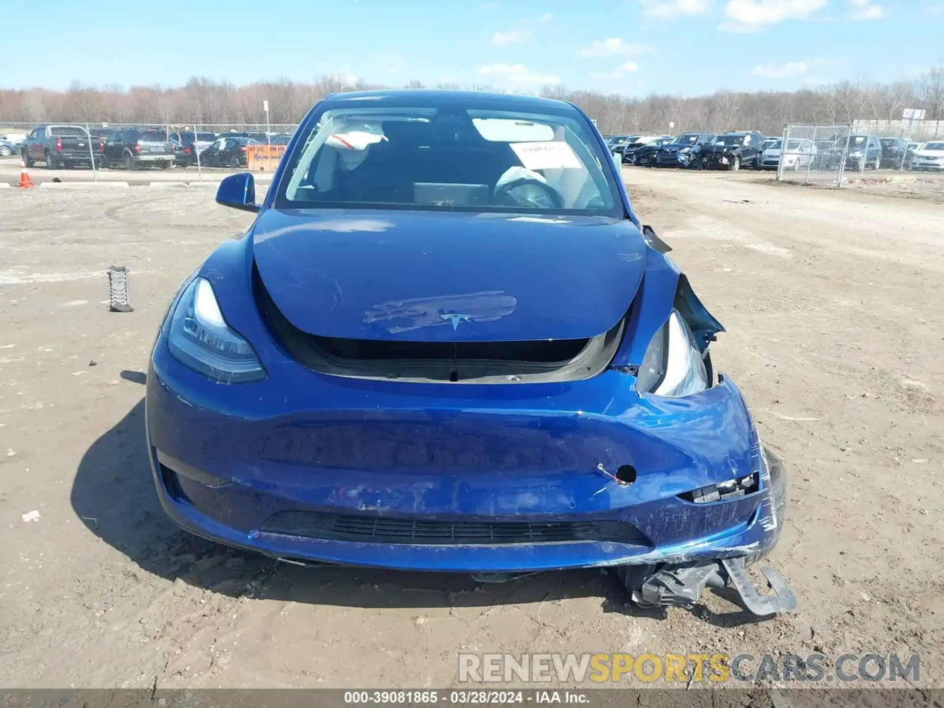 11 Photograph of a damaged car 5YJYGDEEXMF099881 TESLA MODEL Y 2021