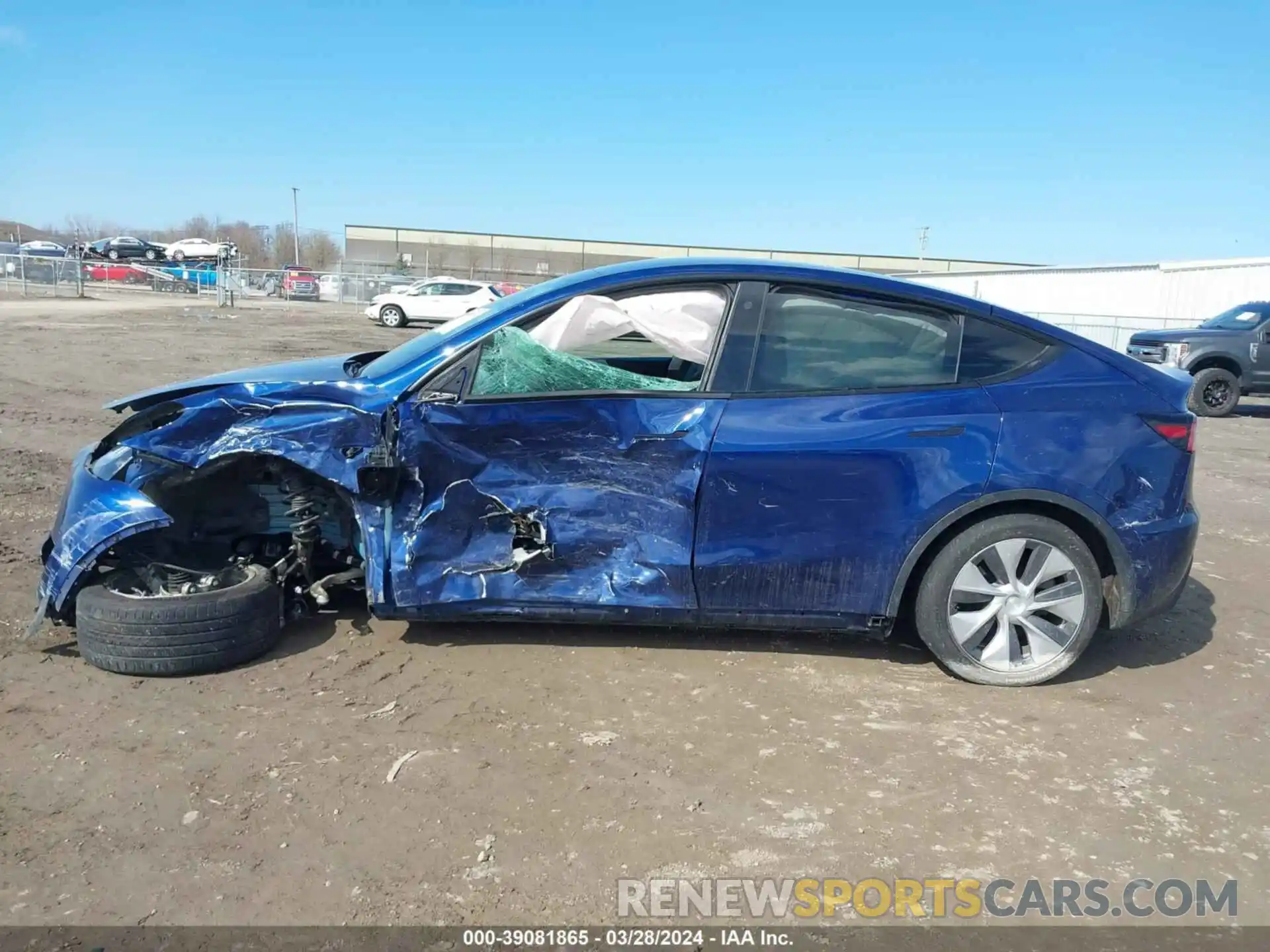 13 Photograph of a damaged car 5YJYGDEEXMF099881 TESLA MODEL Y 2021