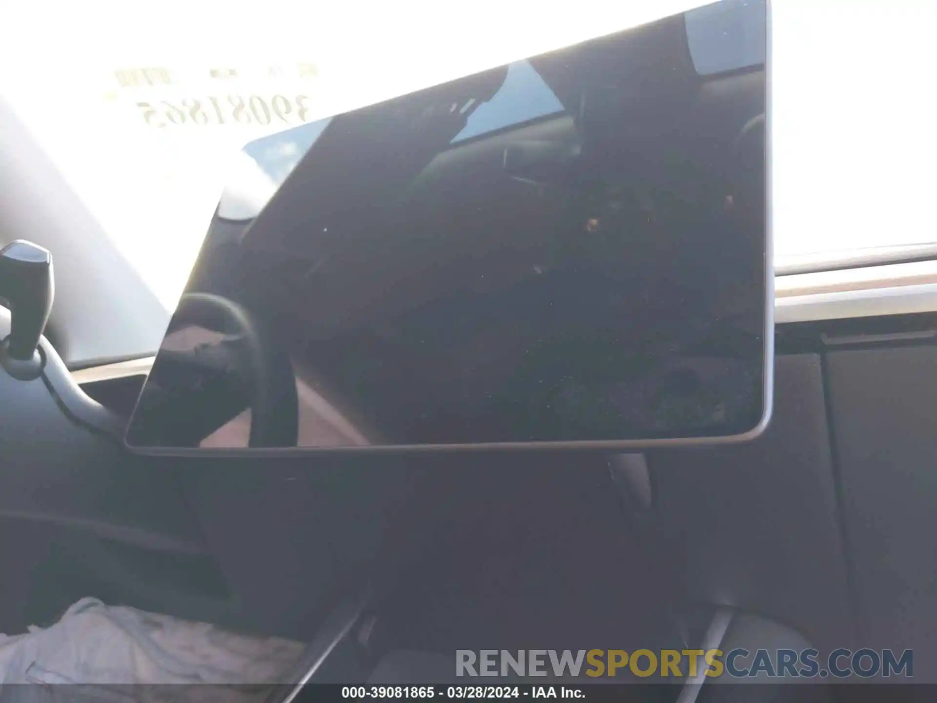 16 Photograph of a damaged car 5YJYGDEEXMF099881 TESLA MODEL Y 2021