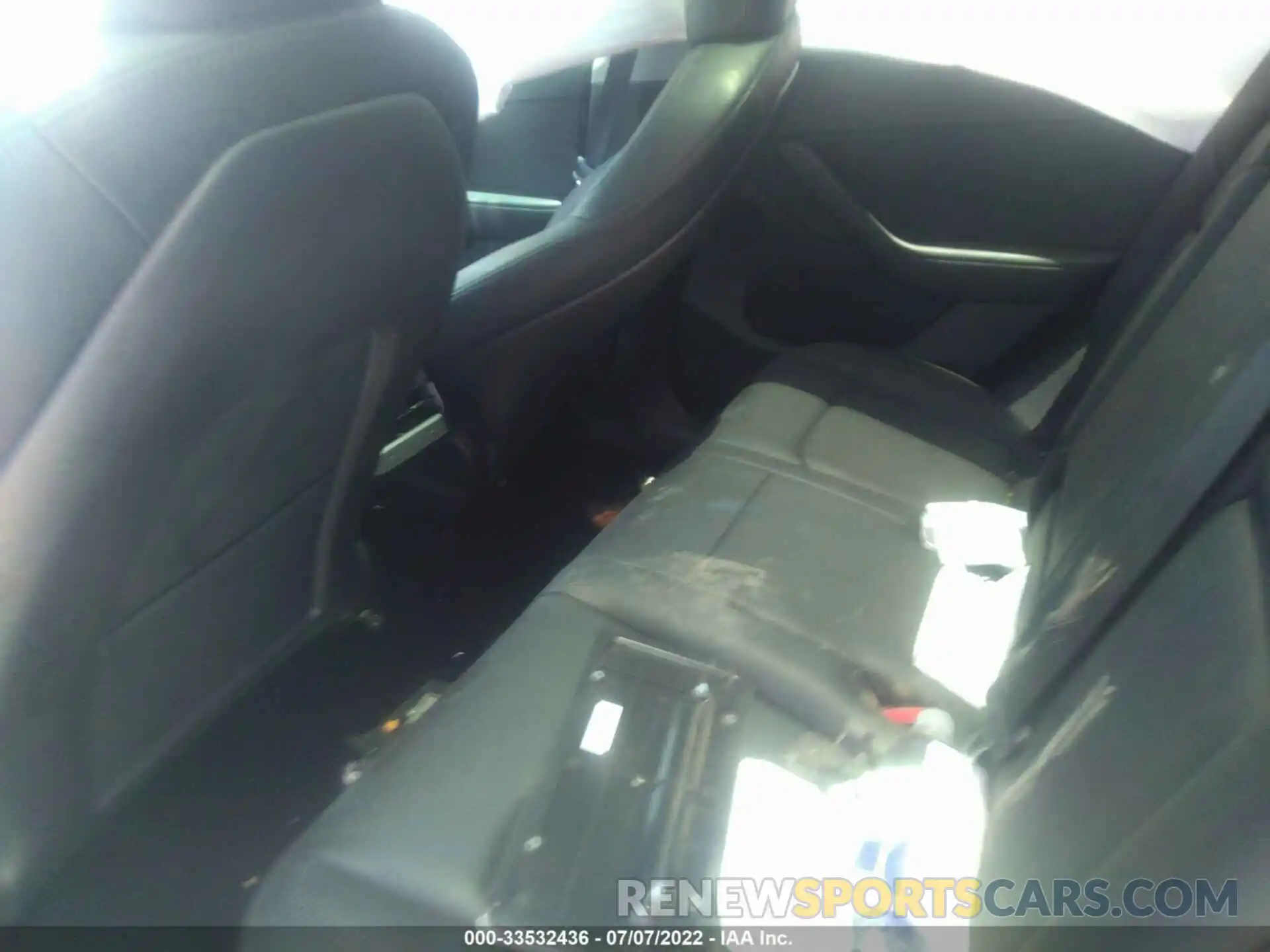 8 Photograph of a damaged car 5YJYGDEEXMF100382 TESLA MODEL Y 2021