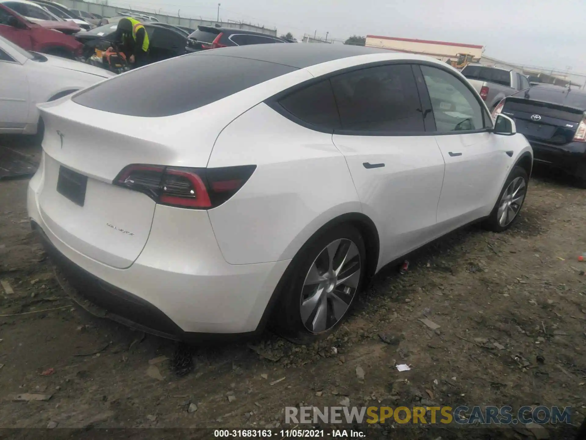 4 Фотография поврежденного автомобиля 5YJYGDEEXMF114203 TESLA MODEL Y 2021